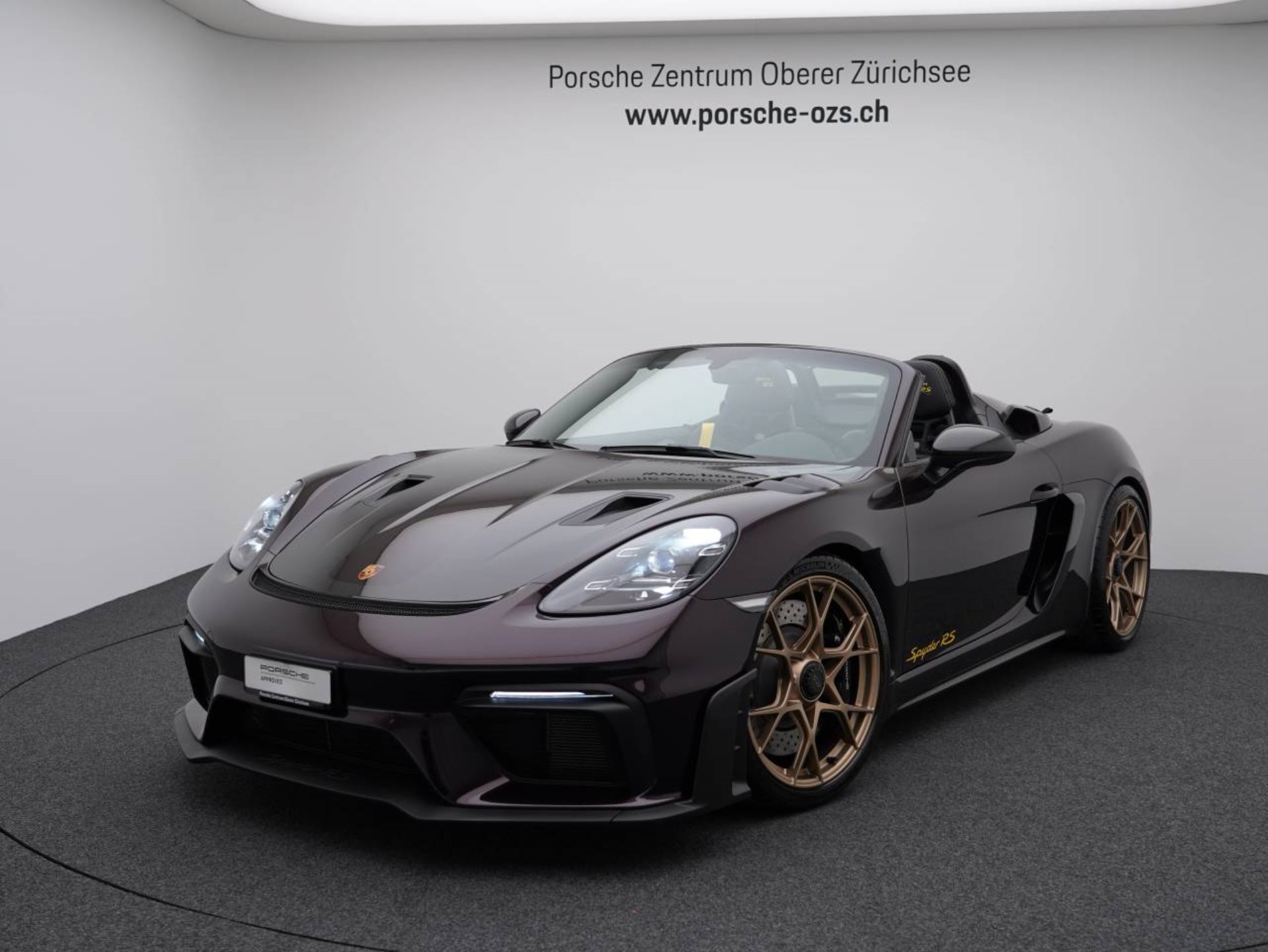 PORSCHE 718 Spyder RS-image-0
