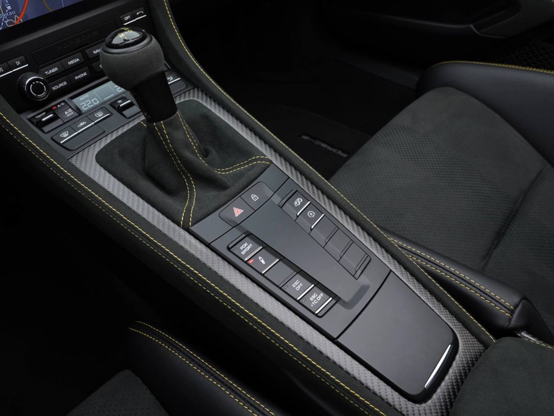 PORSCHE 718 Spyder RS-image-19