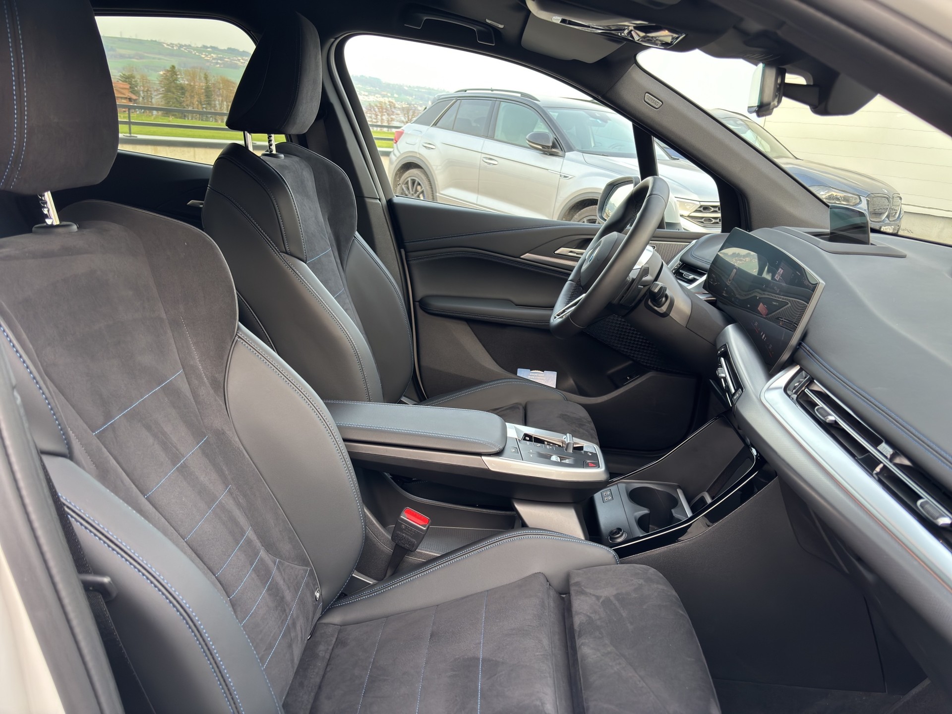 BMW 225e xDr. Act. T. M Sport-image-19