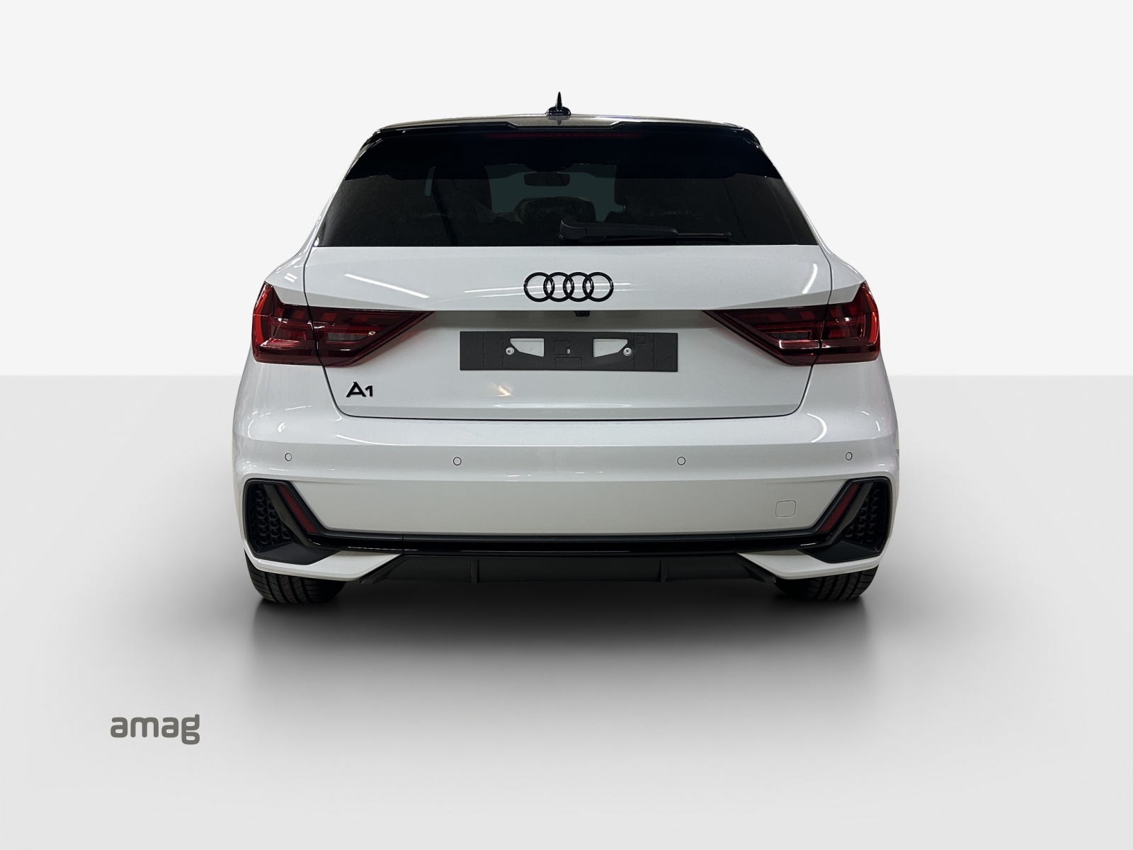 AUDI A1 Sportback 30 TFSI S Line Attraction S-tronic-showroom-element-3