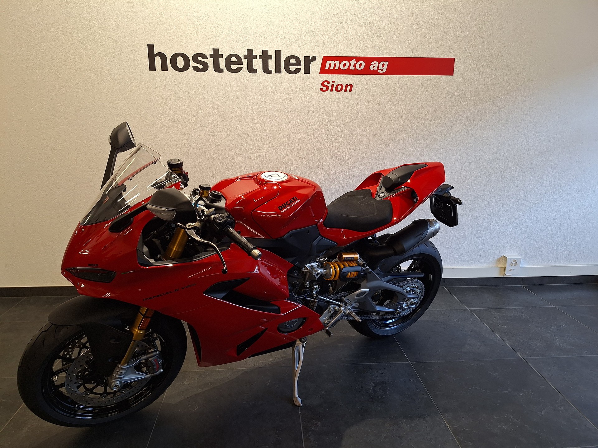 DUCATI Panigale V2 S-image-2