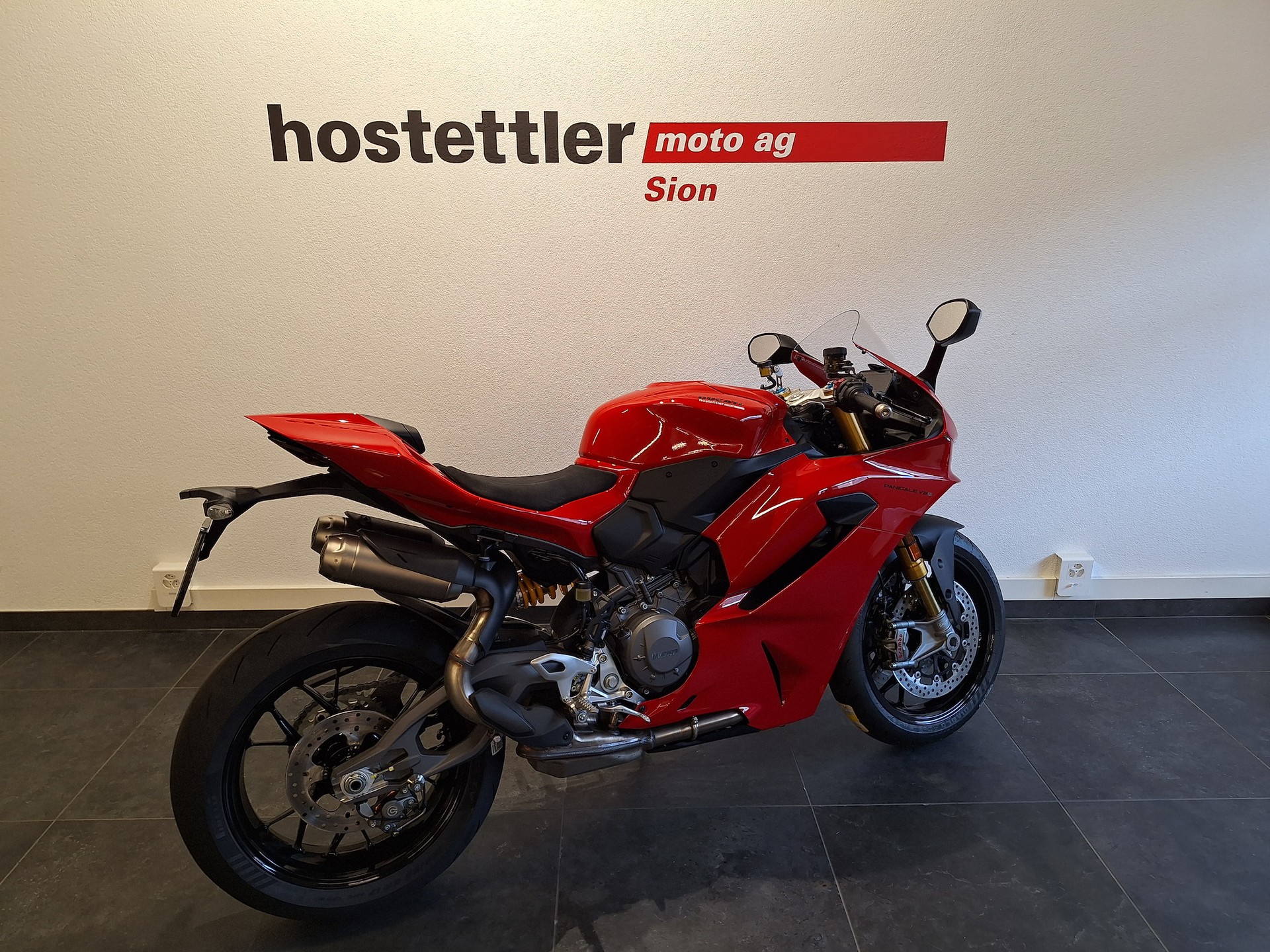 DUCATI Panigale V2 S-image-3