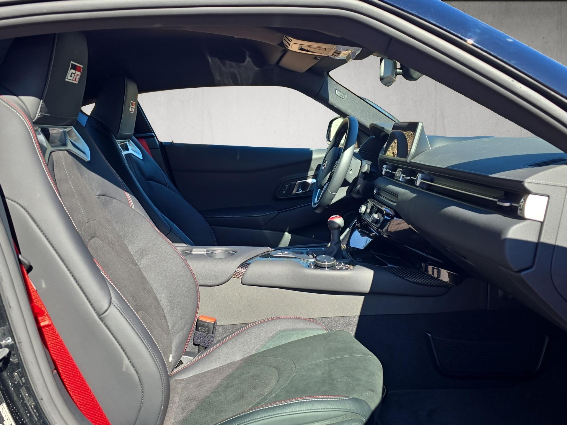TOYOTA GR Supra 3.0 T Speed Force-image-13