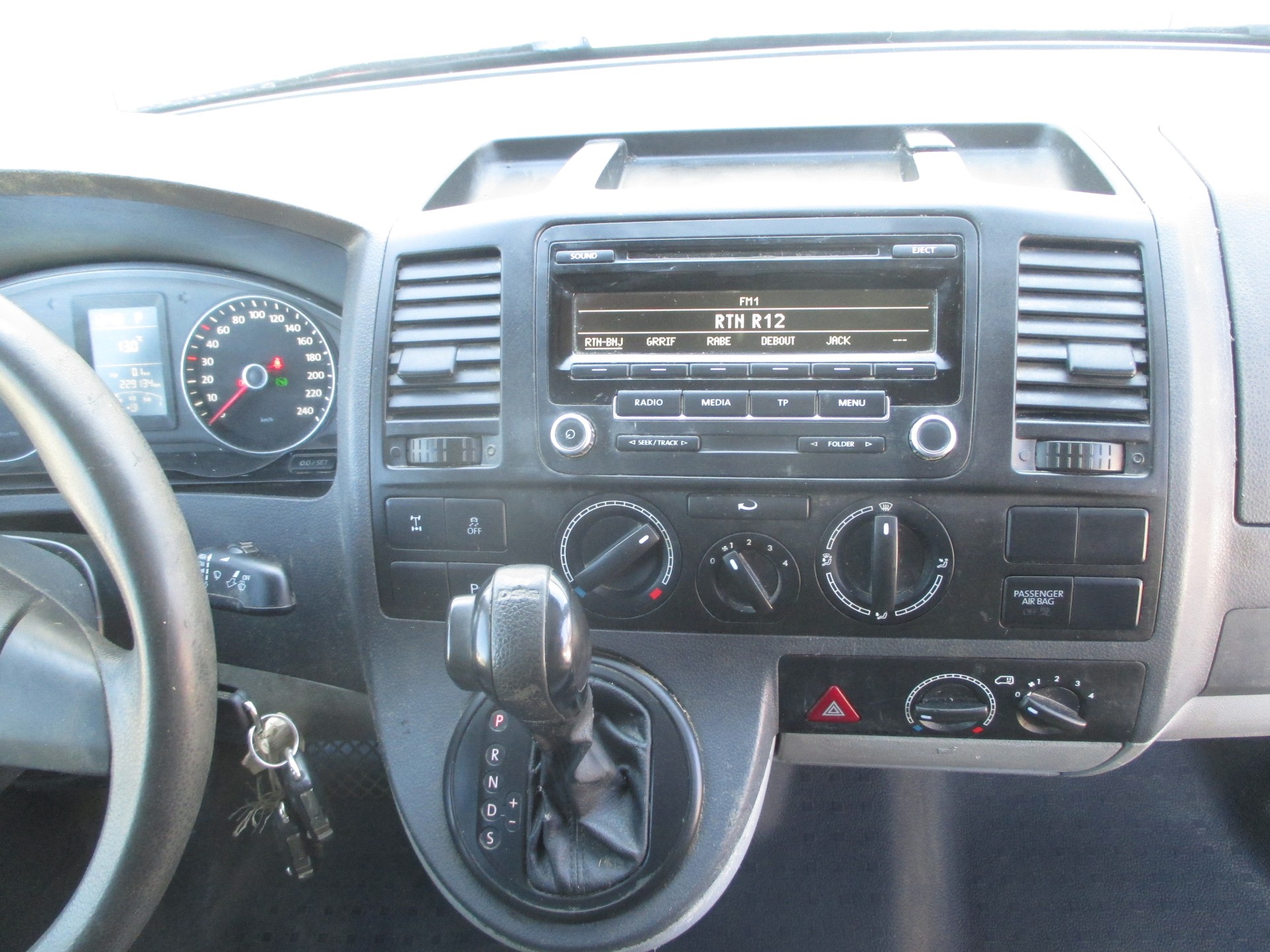 VW T5 2.0 Bi-TDI 4Motion DSG-image-14