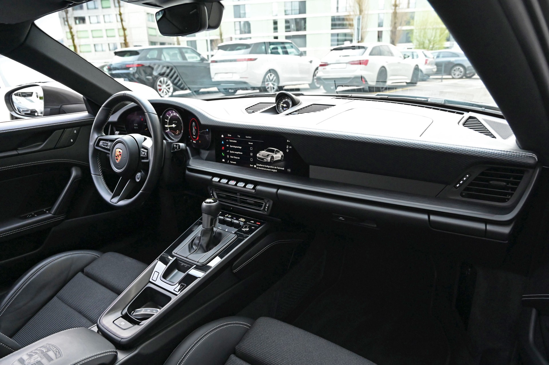 PORSCHE 911 GT3 Touring PDK-image-24