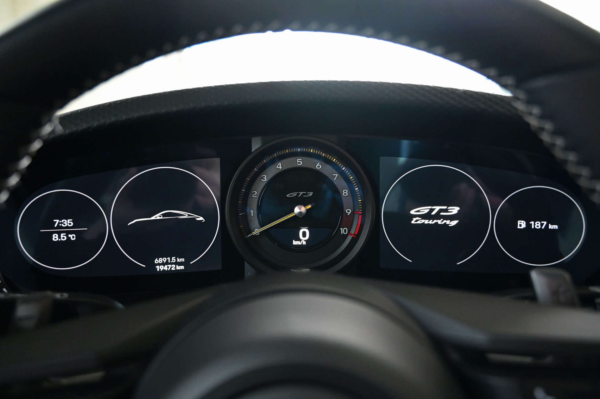PORSCHE 911 GT3 Touring PDK-image-21
