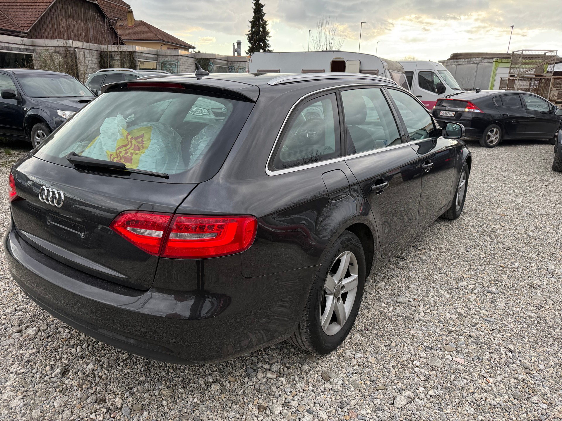 AUDI A4 Avant 2.0 TDI multitronic-image-5