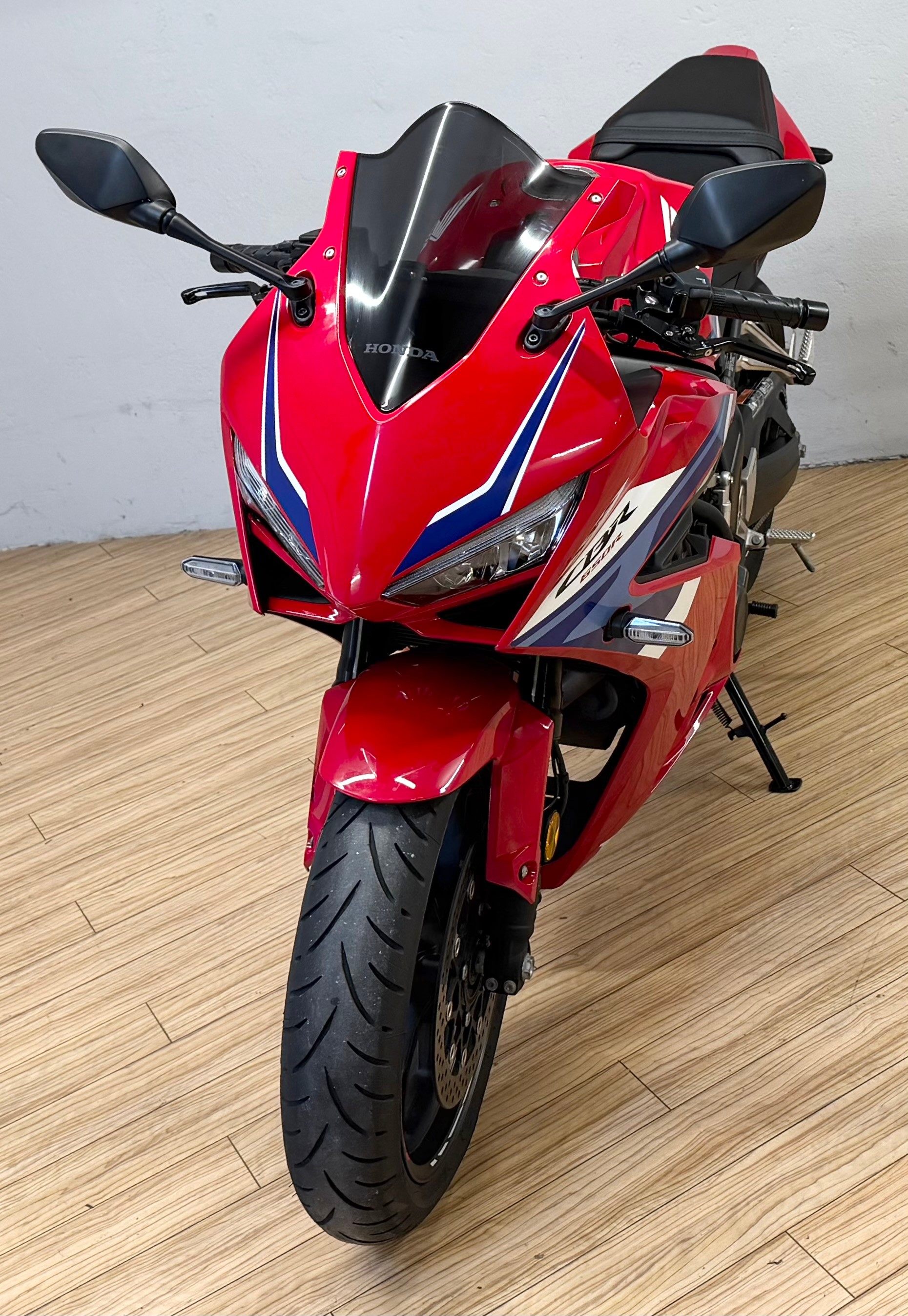 HONDA CBR 650 R E-Clutch (35kW)-image-6