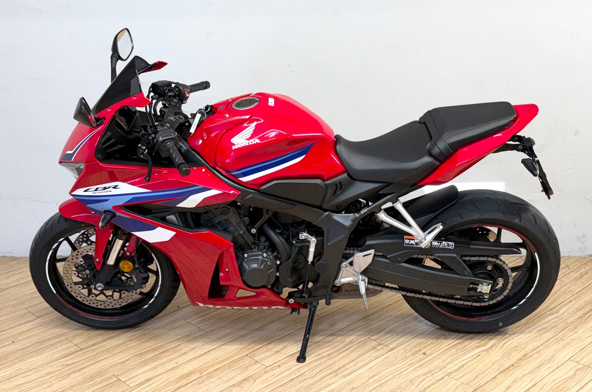 HONDA CBR 650 R E-Clutch (35kW)-image-5