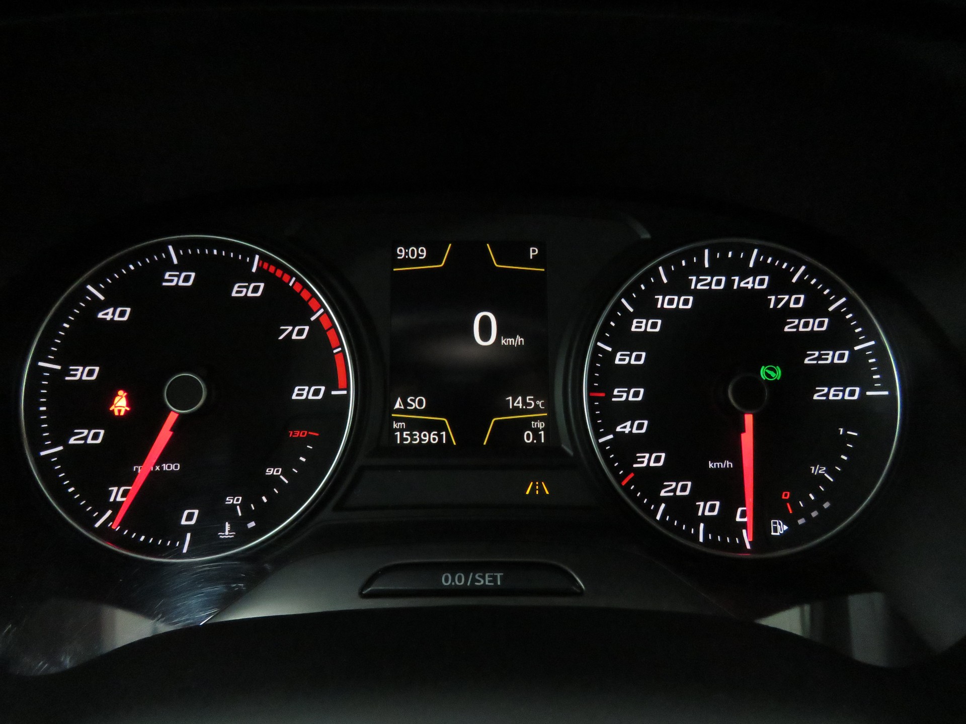 SEAT Ateca 2.0 TSI FR 4-Drive DSG (Automat)-image-15
