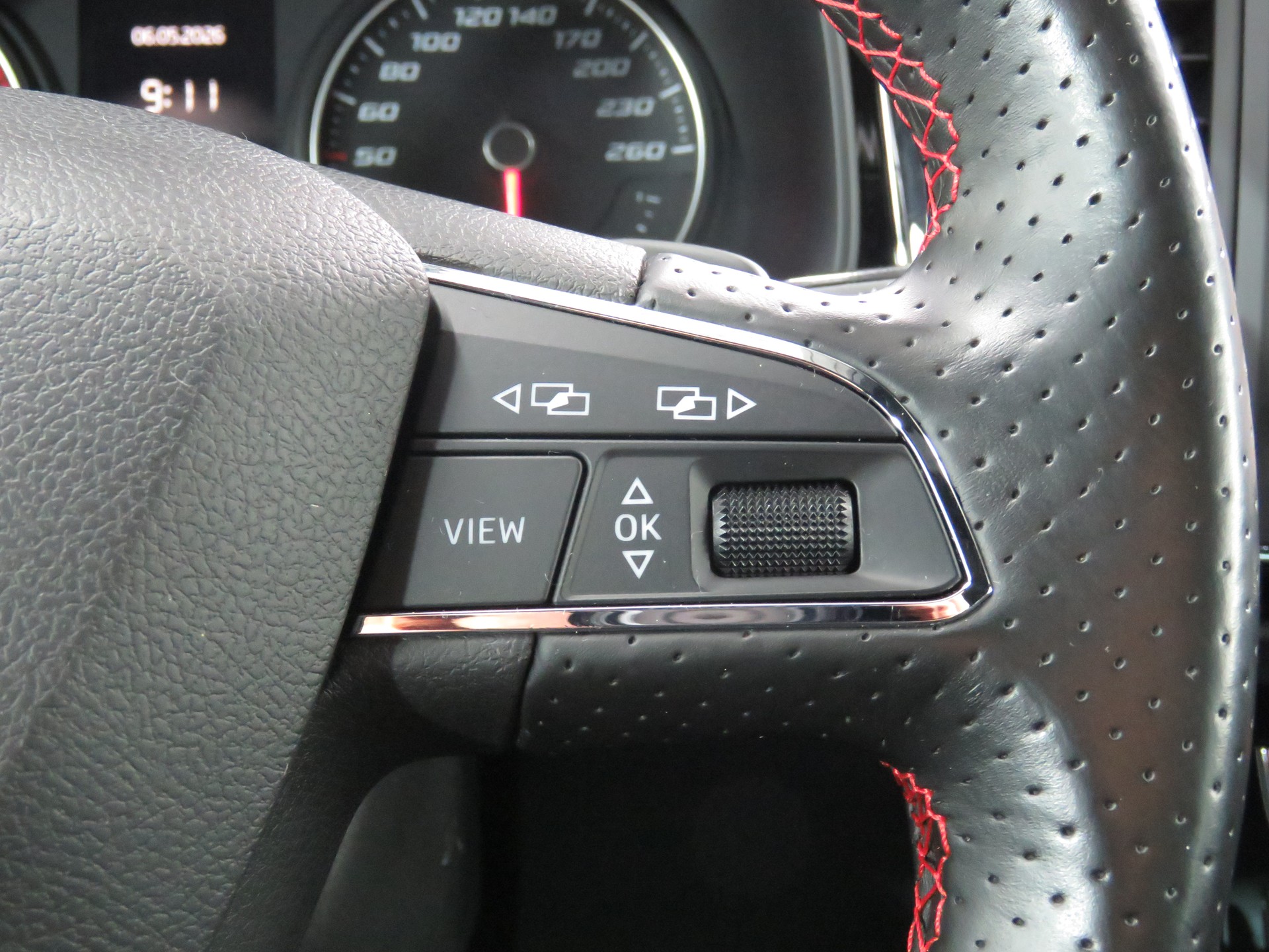 SEAT Ateca 2.0 TSI FR 4-Drive DSG (Automat)-image-20