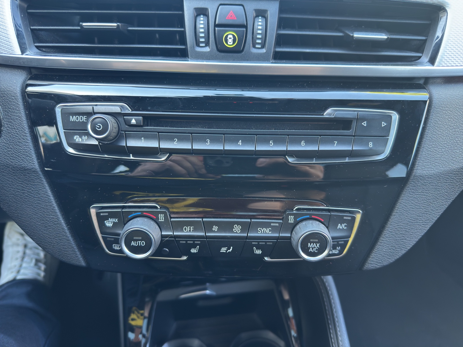BMW X1 xDrive 25d M Sport Steptronic-image-21