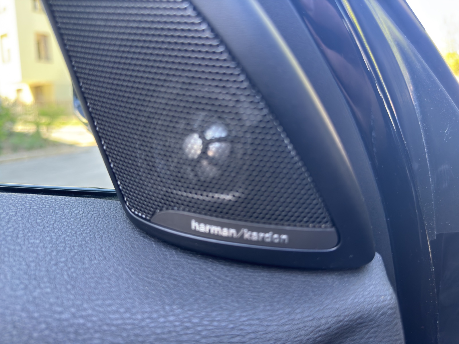BMW X1 xDrive 25d M Sport Steptronic-image-11