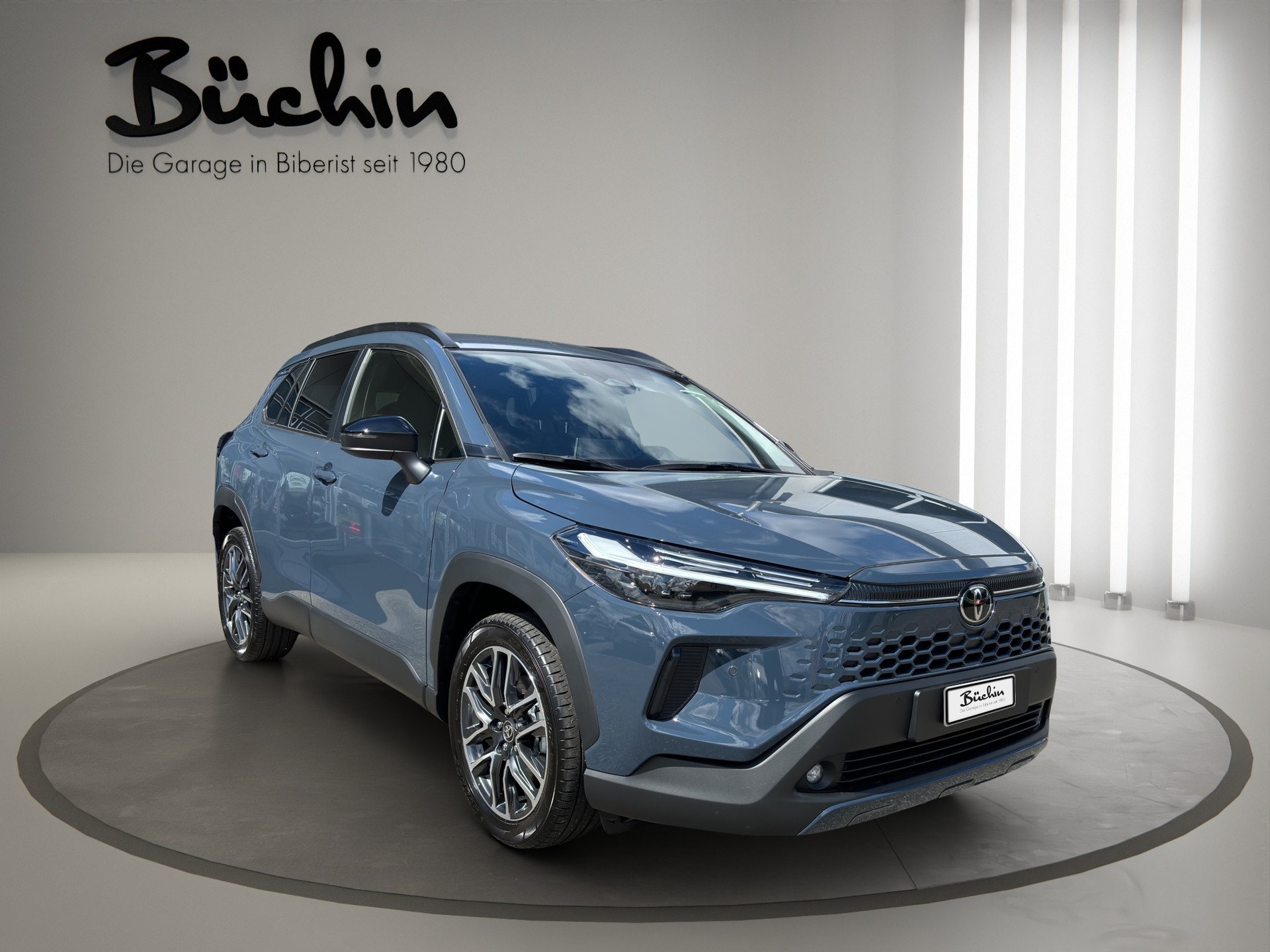 TOYOTA Corolla Cross 1.8 Trend e-CVT-image-8