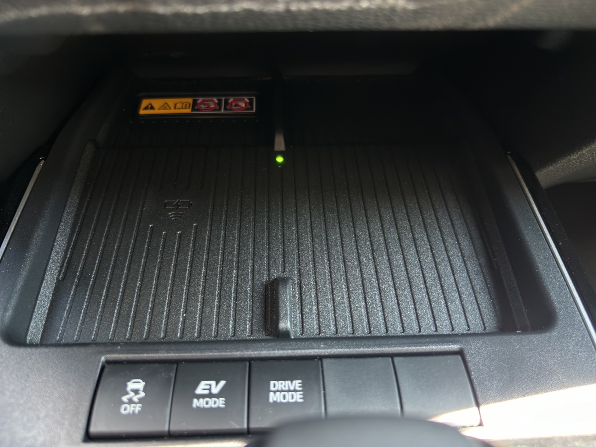 TOYOTA Corolla Cross 1.8 Trend e-CVT-image-22