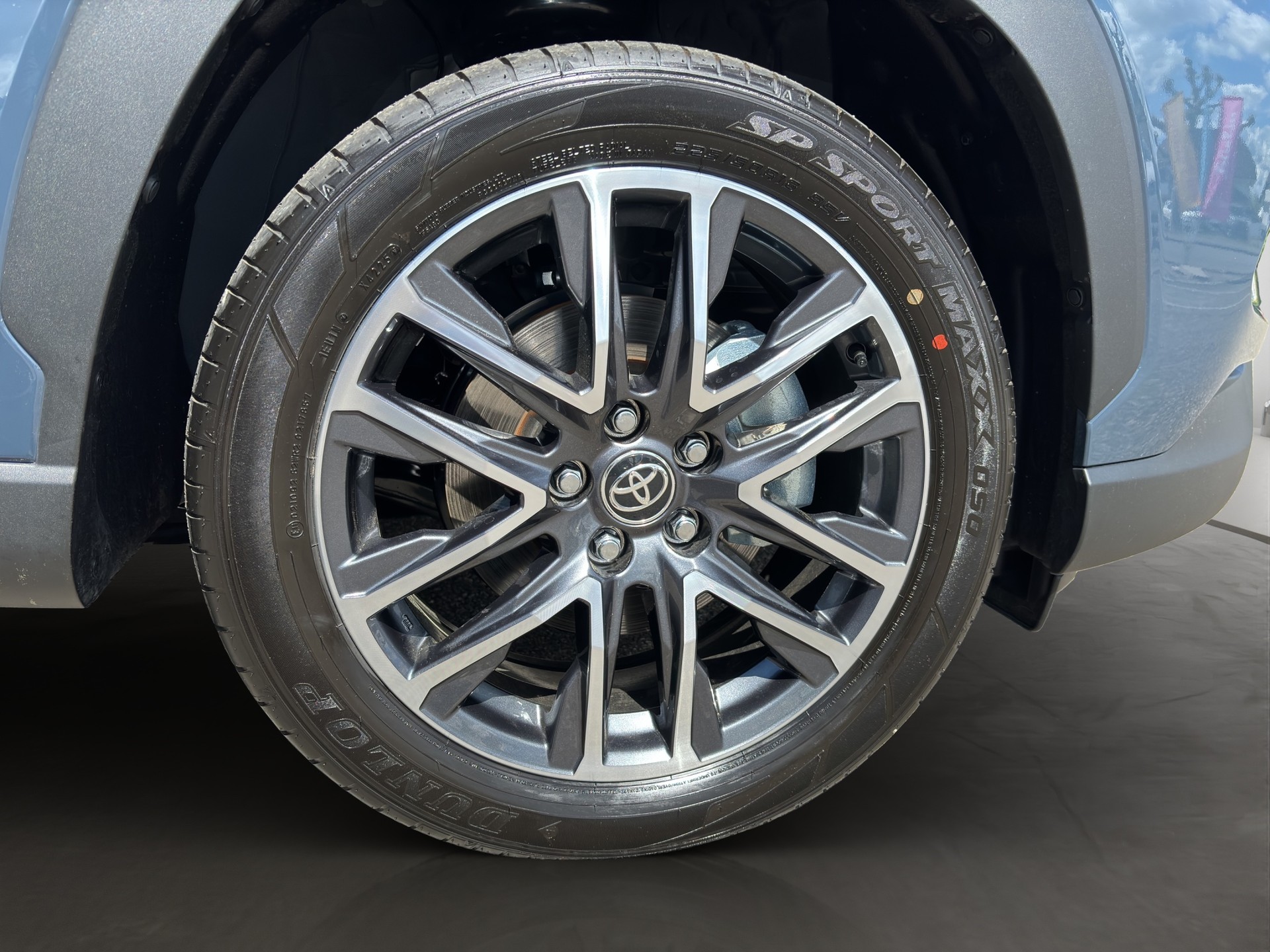 TOYOTA Corolla Cross 1.8 Trend e-CVT-image-19