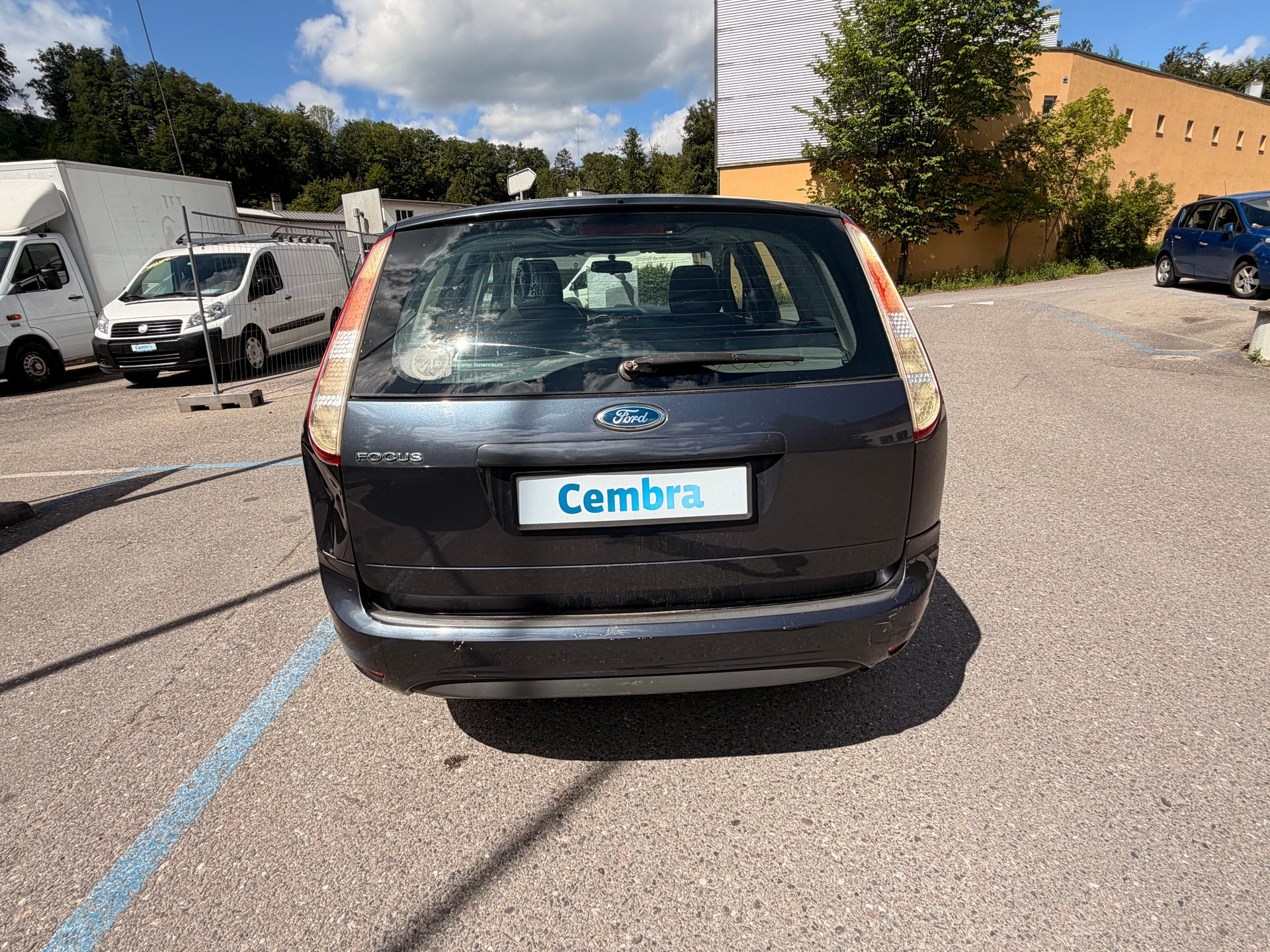 FORD Focus 2.0i Carving Automatic-image-5