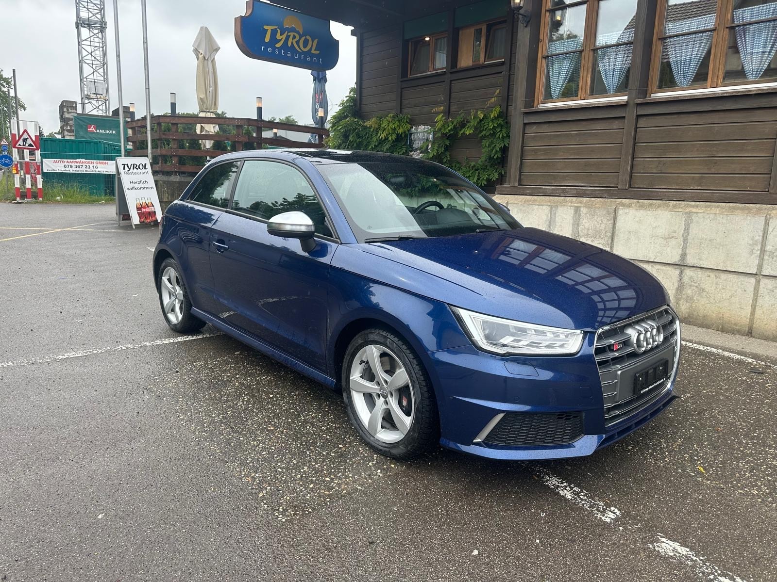 AUDI S1 2.0 TFSI quattro