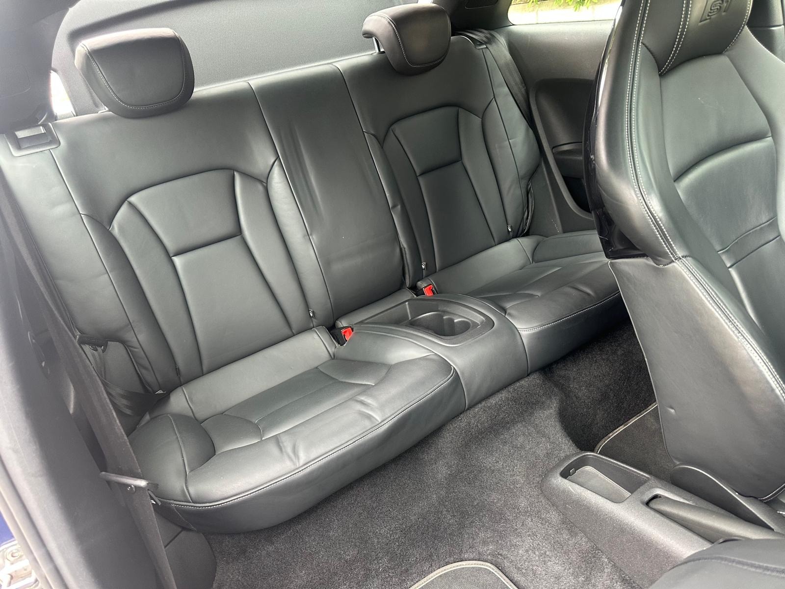 AUDI S1 2.0 TFSI quattro-image-9