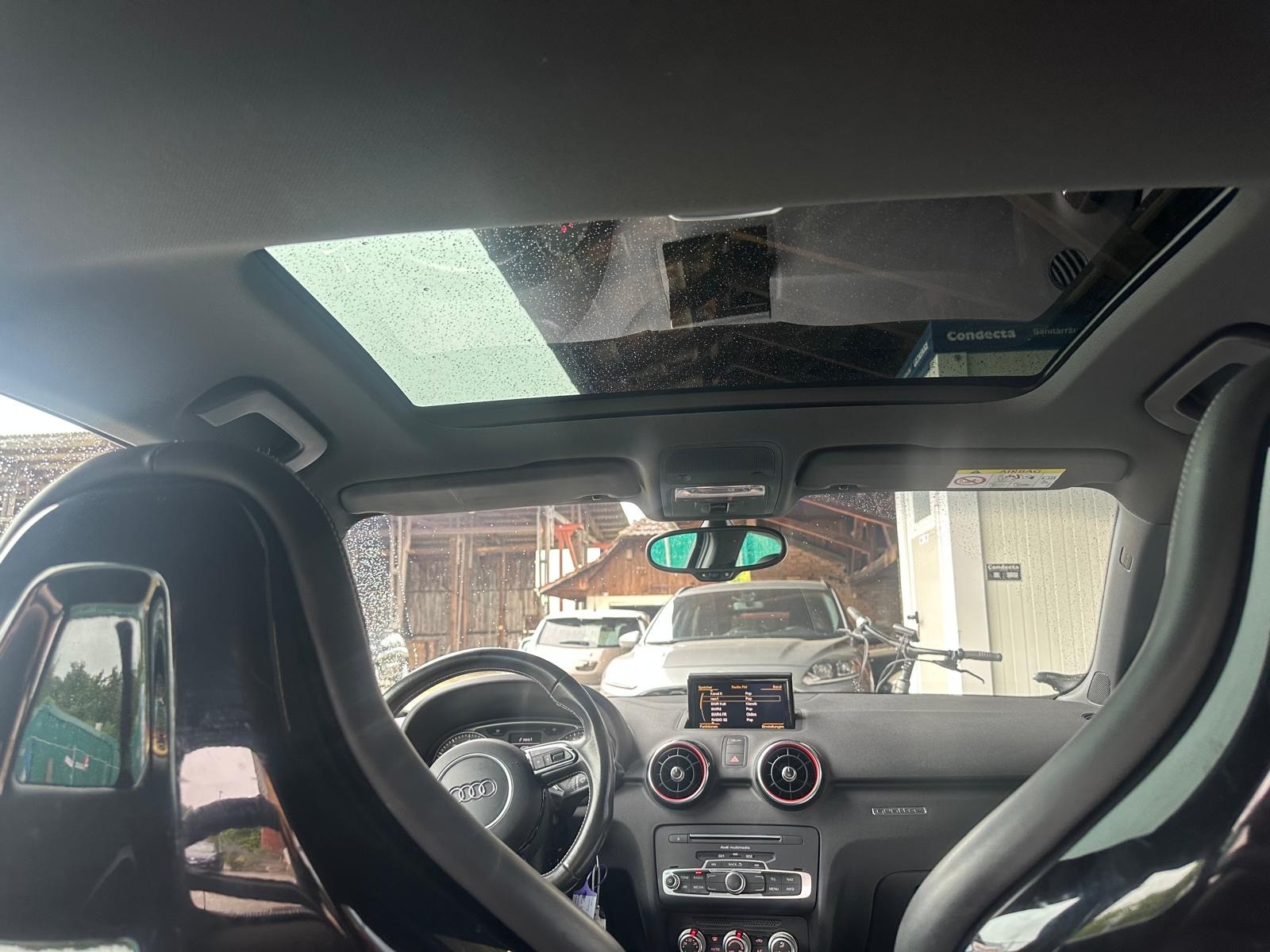 AUDI S1 2.0 TFSI quattro-image-7