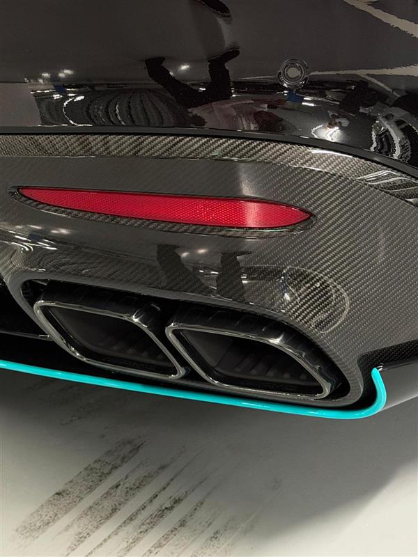 MERCEDES-BENZ AMG GT 63 PRO 4MATIC+ "Motorsport Collectors Edition" 1 of 200-image-17