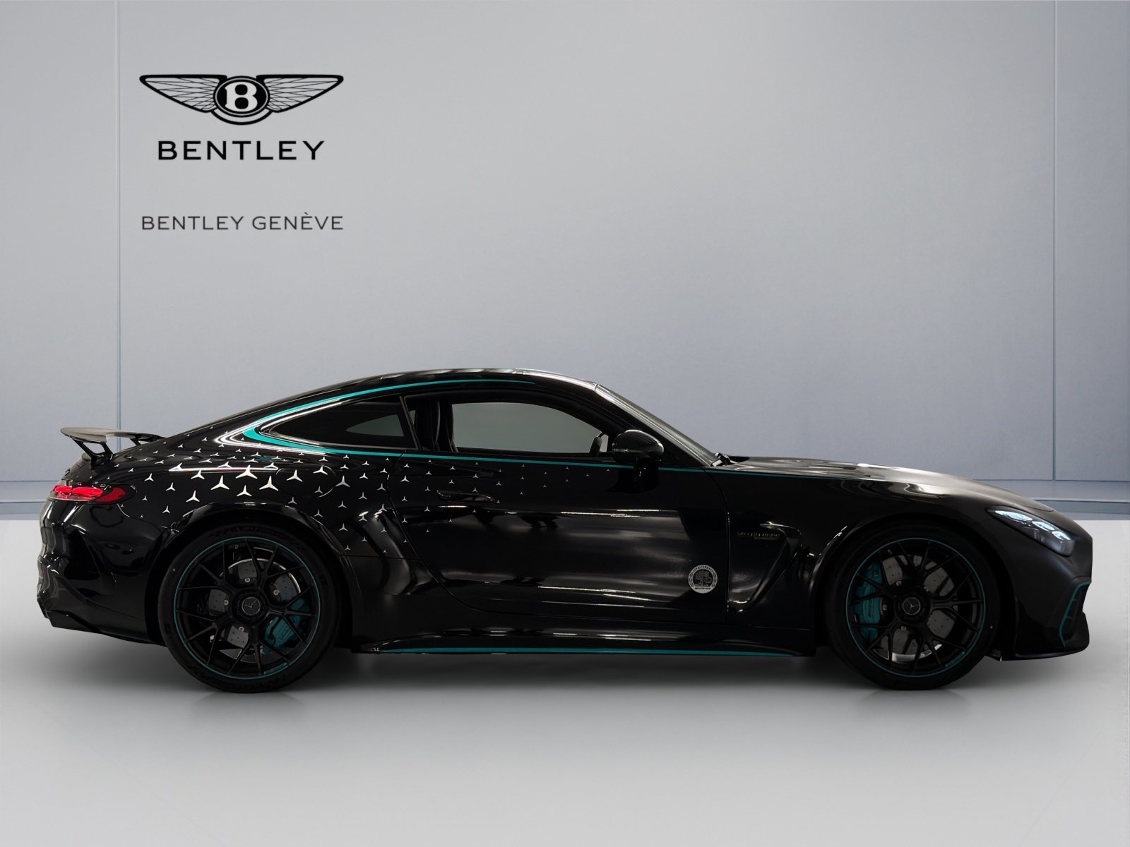 MERCEDES-BENZ AMG GT 63 PRO 4MATIC+ "Motorsport Collectors Edition" 1 of 200-image-6