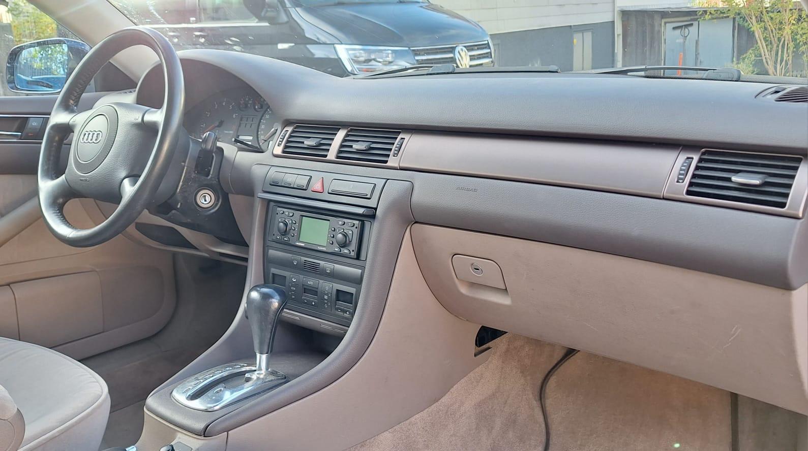 AUDI A6 2.4 Ambition-image-13