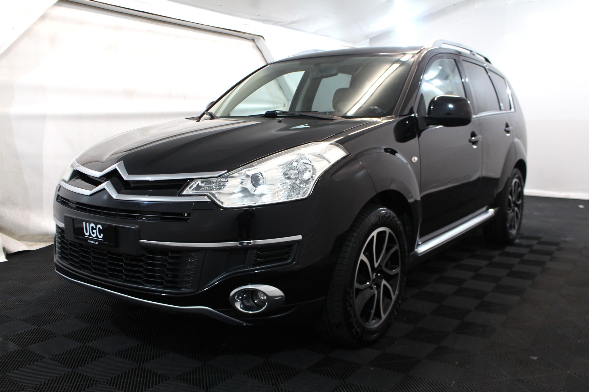 CITROEN C-Crosser 2.2 16V HDi Exclusive-showroom-element-2