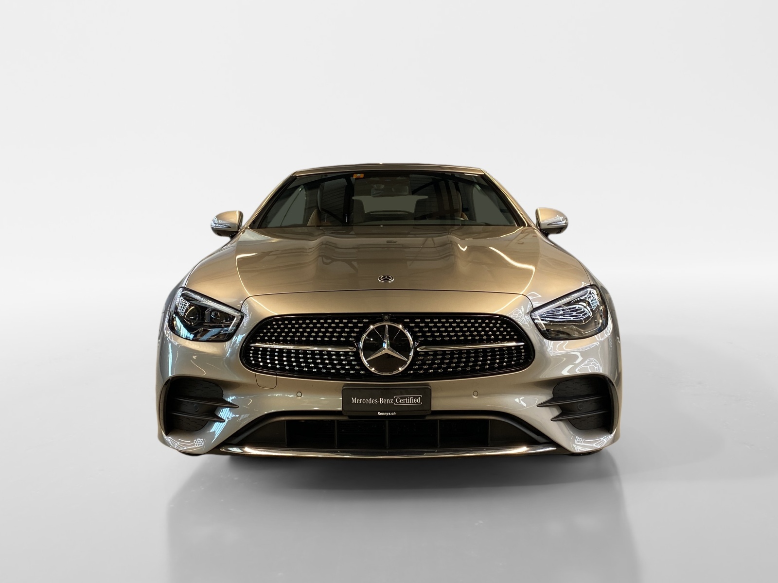 MERCEDES-BENZ E 450 Cabriolet AMG Line 4MATIC-showroom-element-1