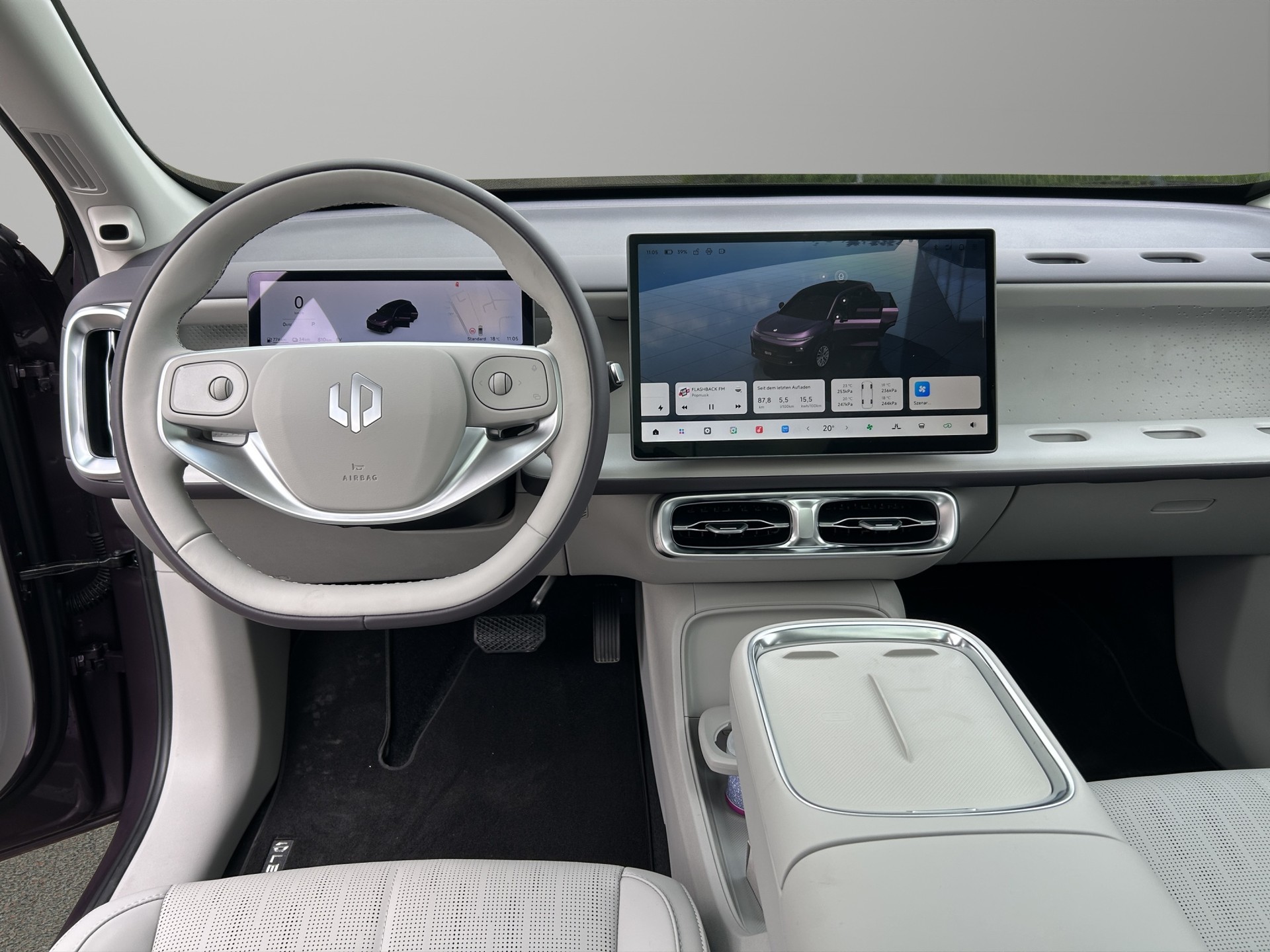 LEAPMOTOR B10 1.5 Hybrid EV-image-6