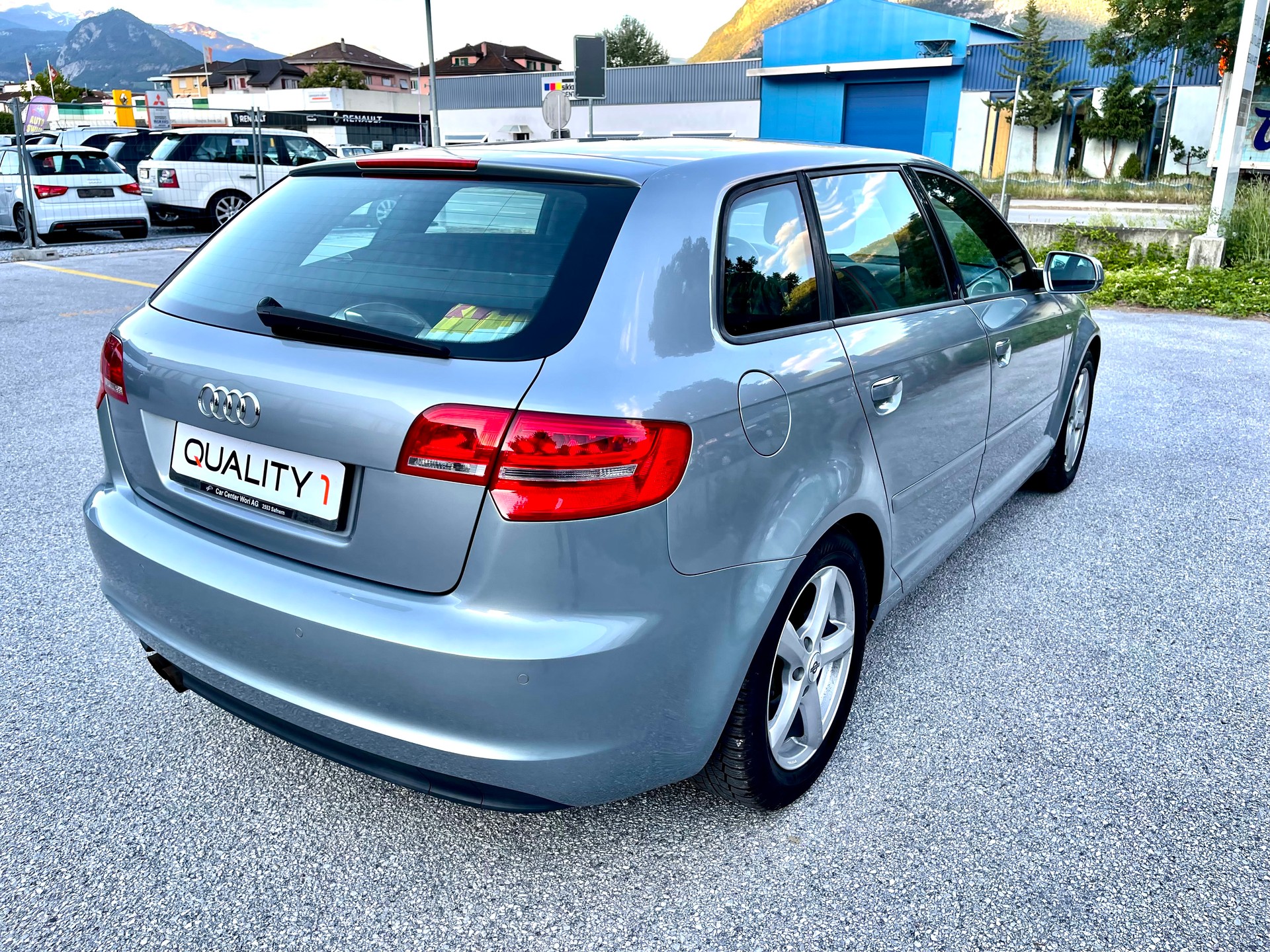 AUDI A3 Sportback 2.0 TFSI Style S-tronic-image-5