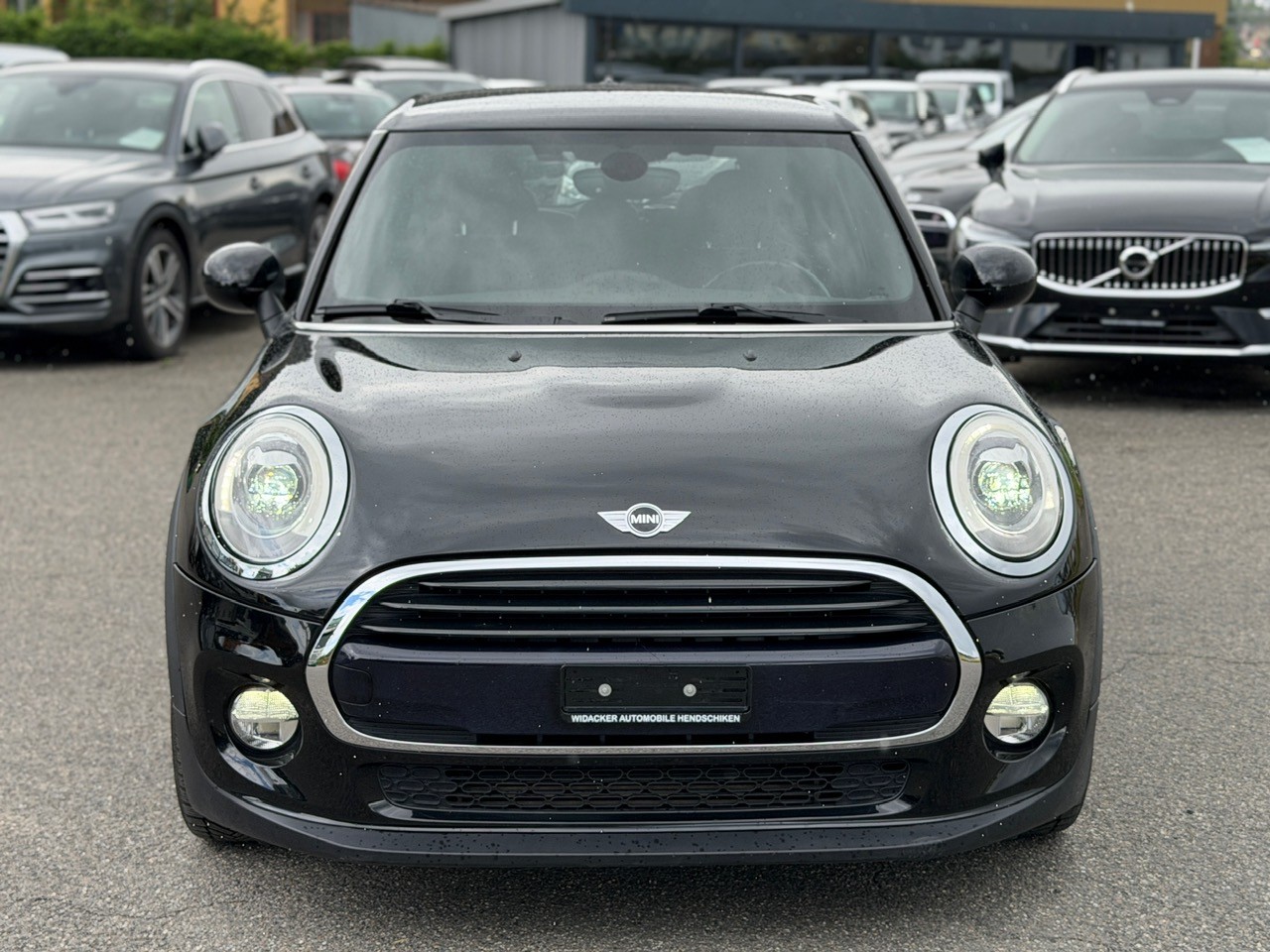MINI Cooper Steptronic-image-1
