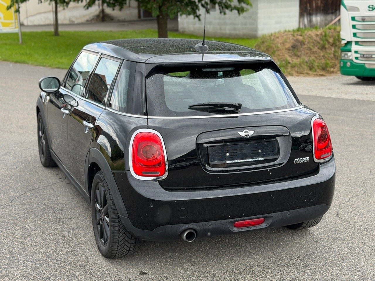 MINI Cooper Steptronic-image-15