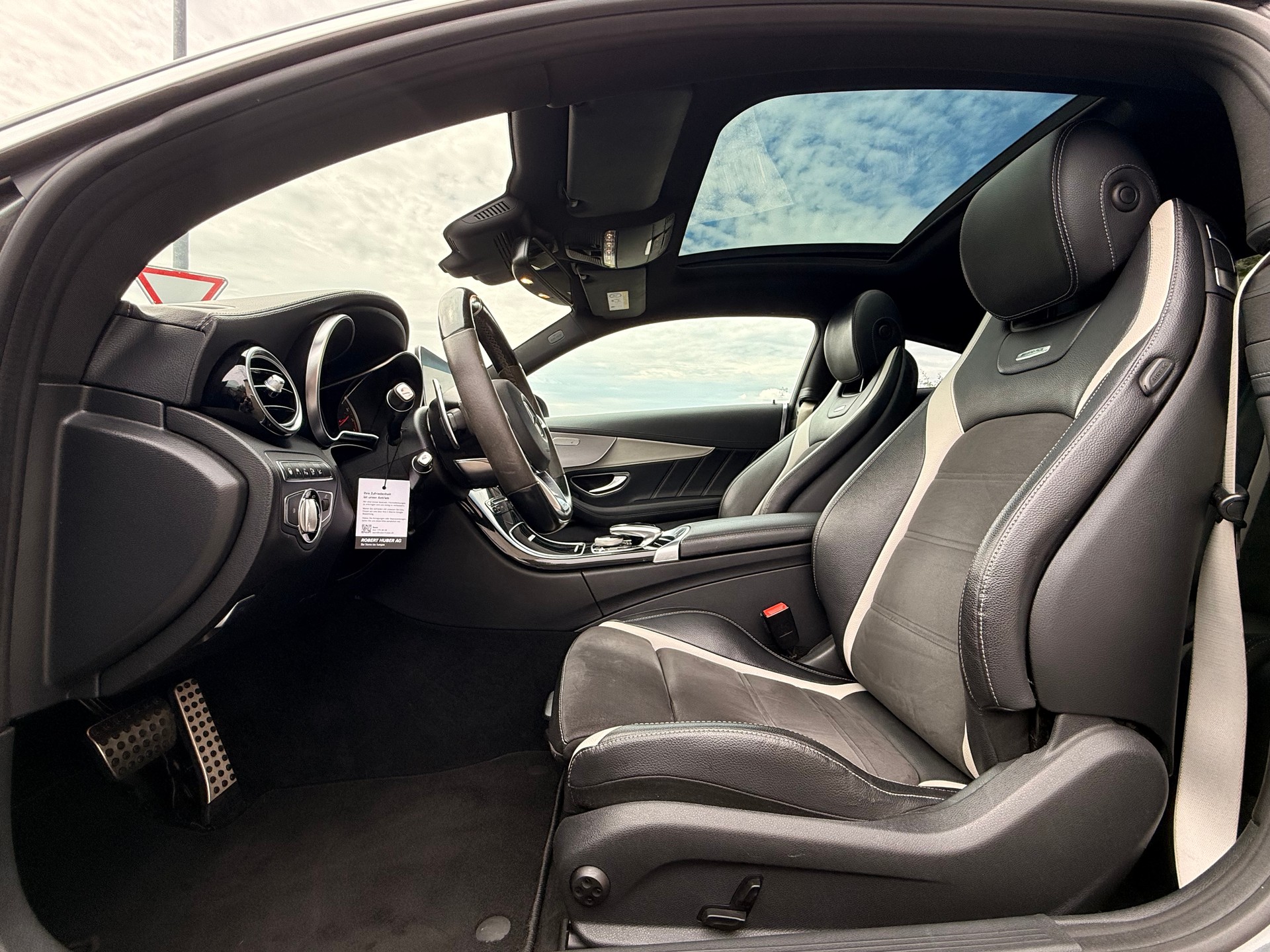 MERCEDES-BENZ C 63 S AMG Speedshift-image-5