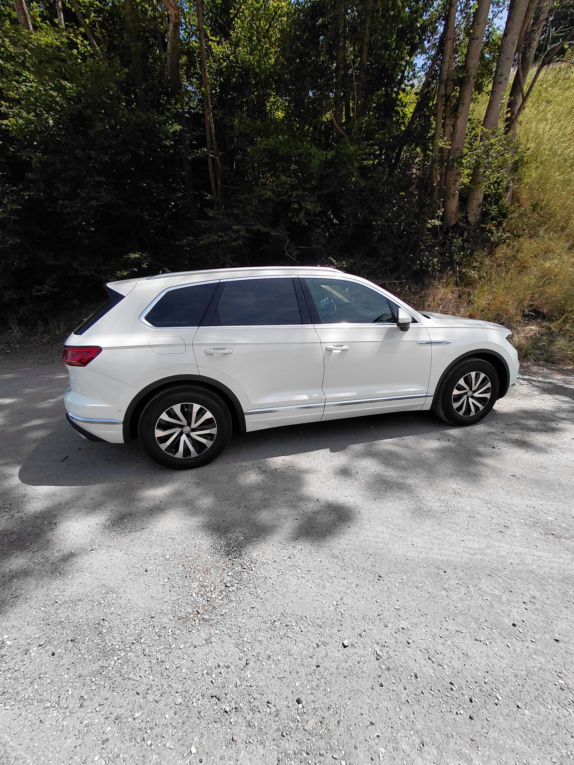 VW TOUAREG-image-10