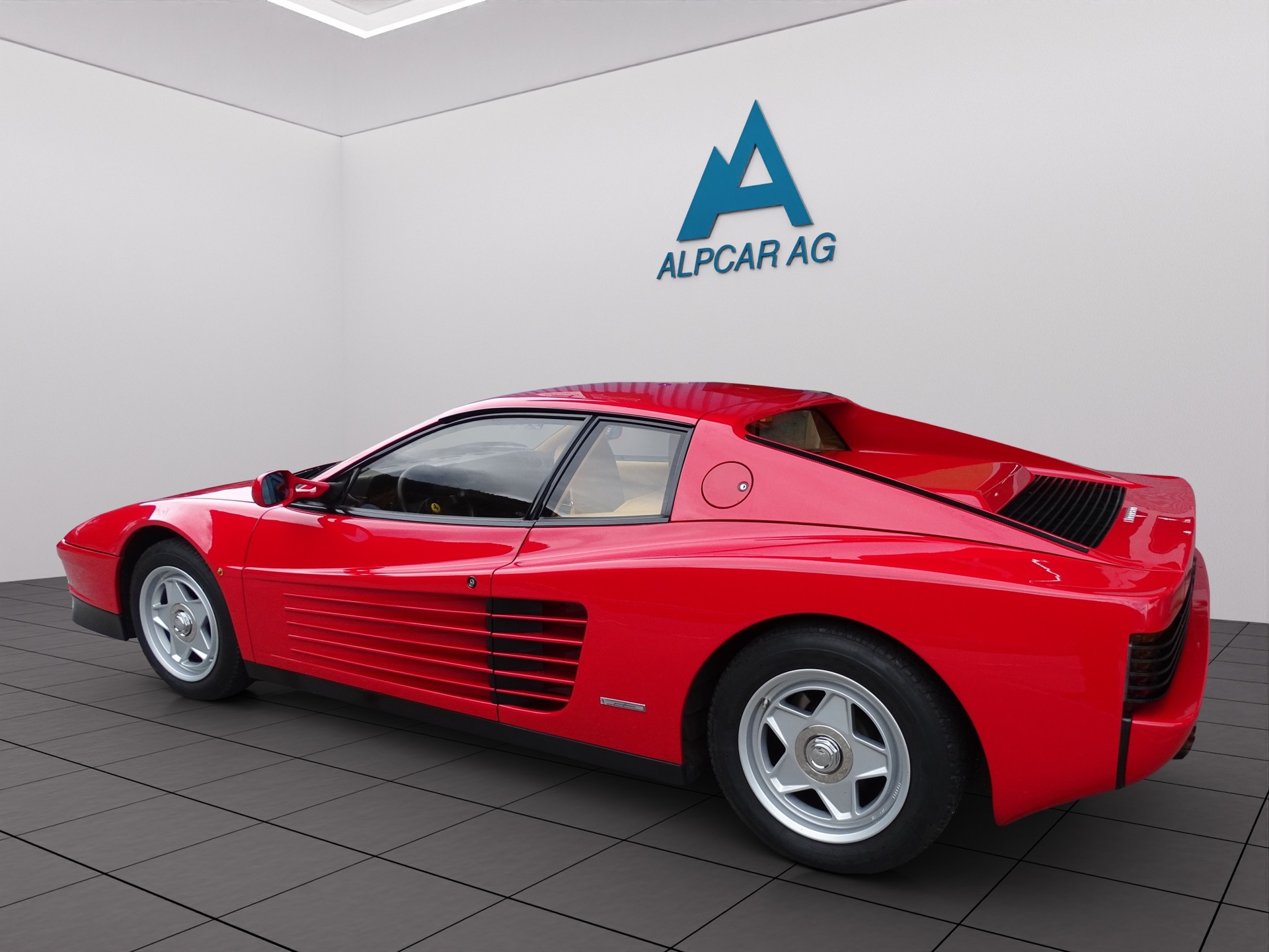 FERRARI Testarossa-image-4