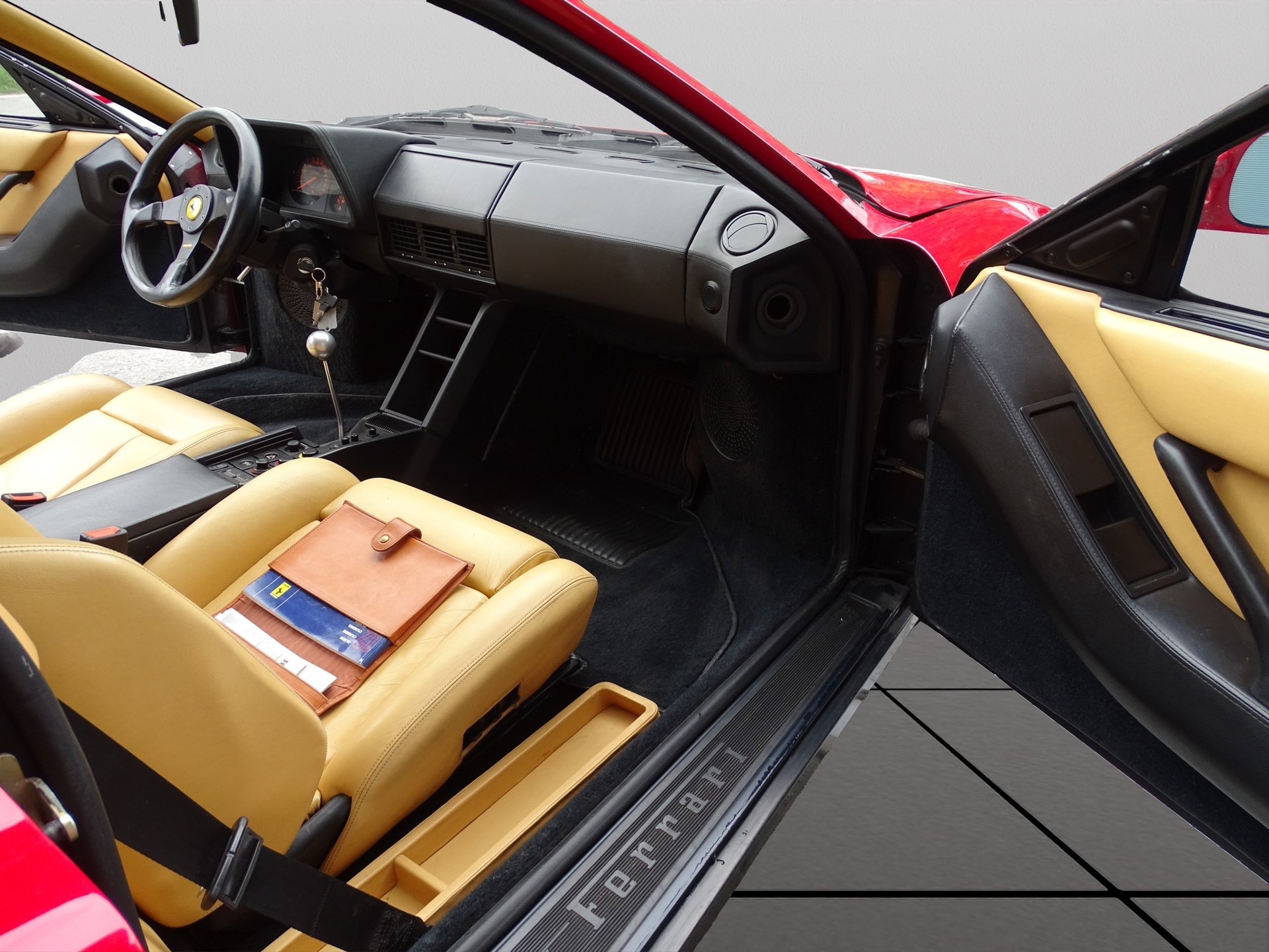 FERRARI Testarossa-image-11