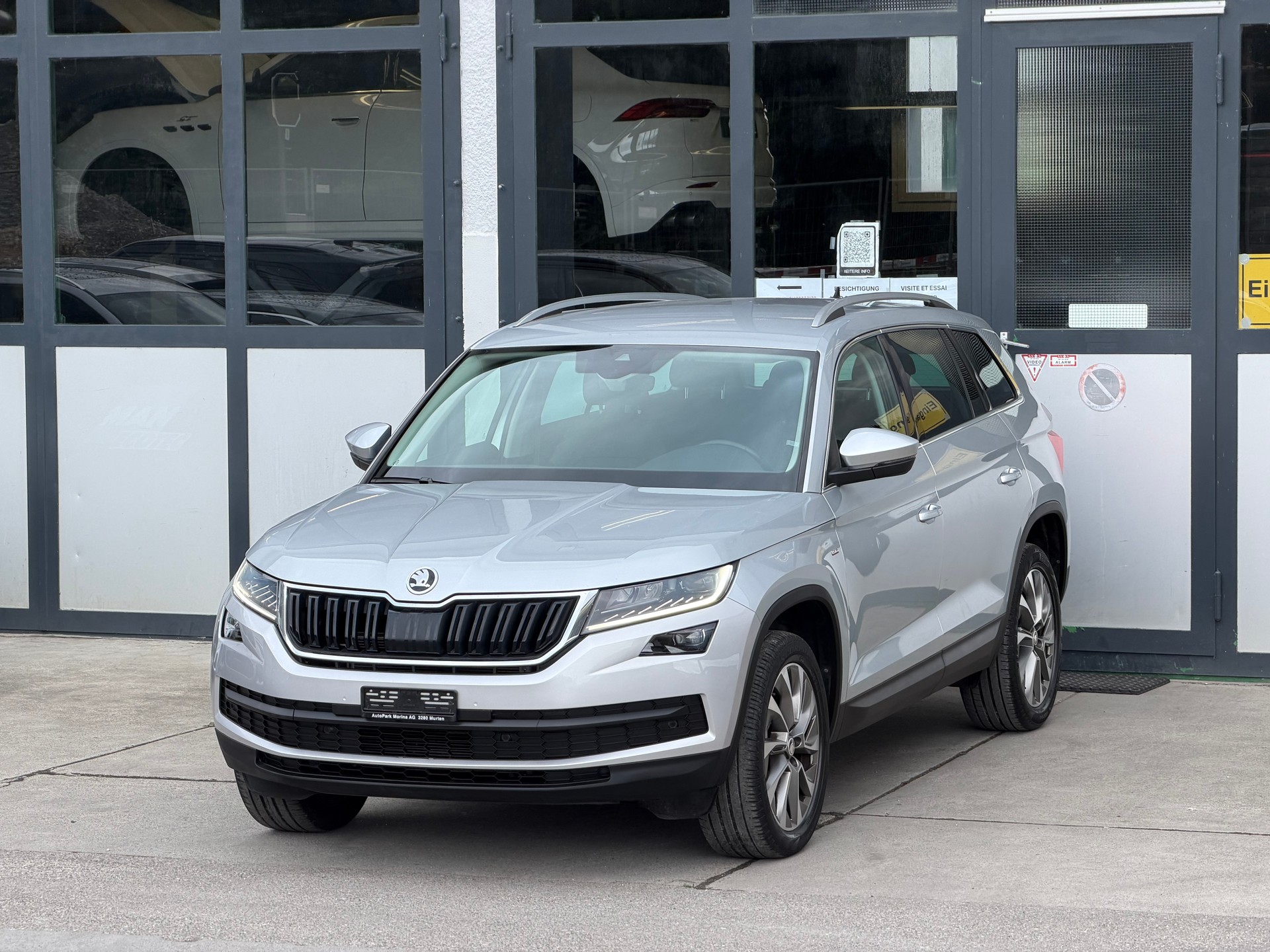 SKODA Kodiaq 2.0 TSI DSG Clever 4x4-showroom-element-1
