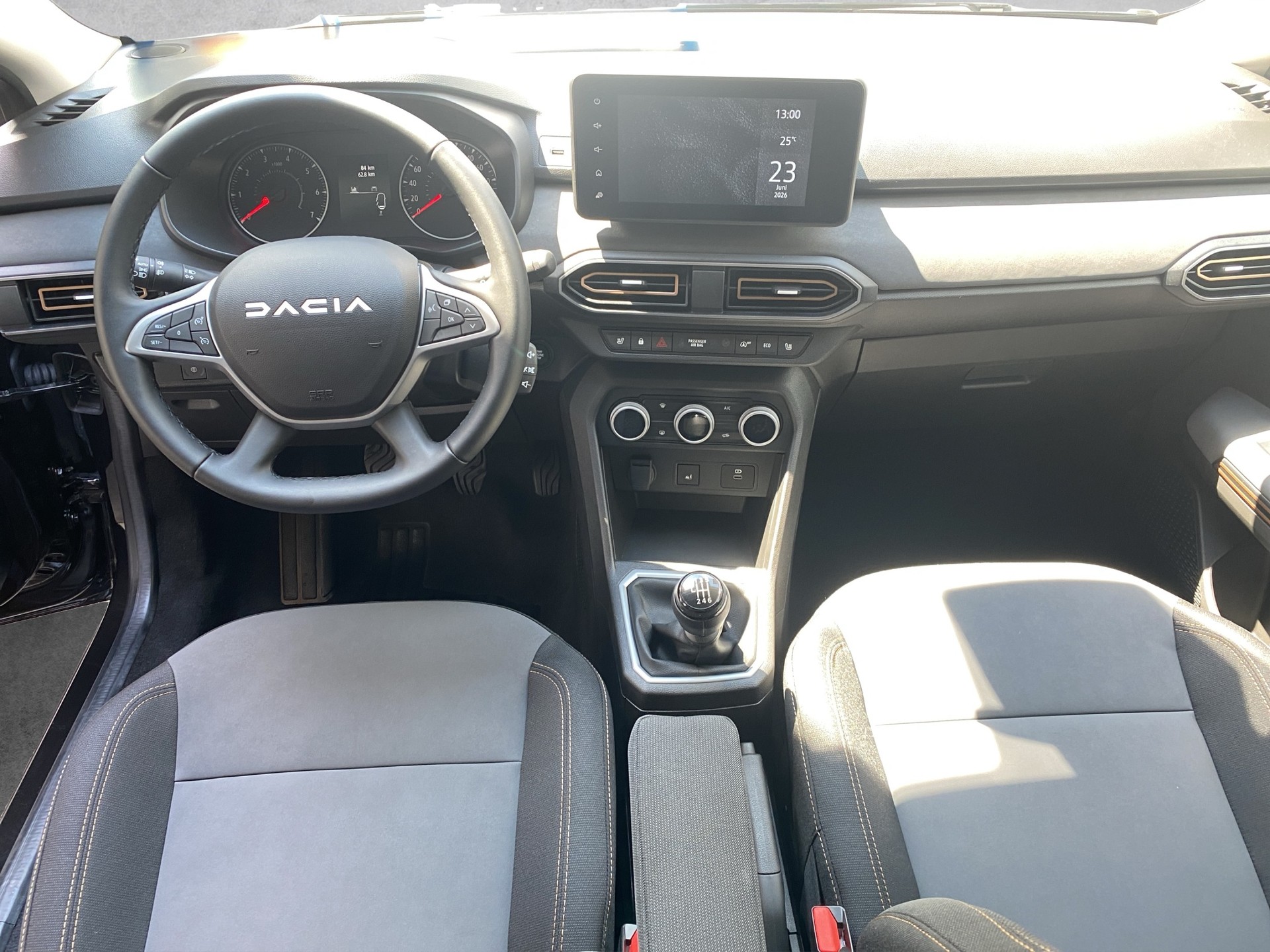 DACIA Jogger TCe 110 Extreme-image-9