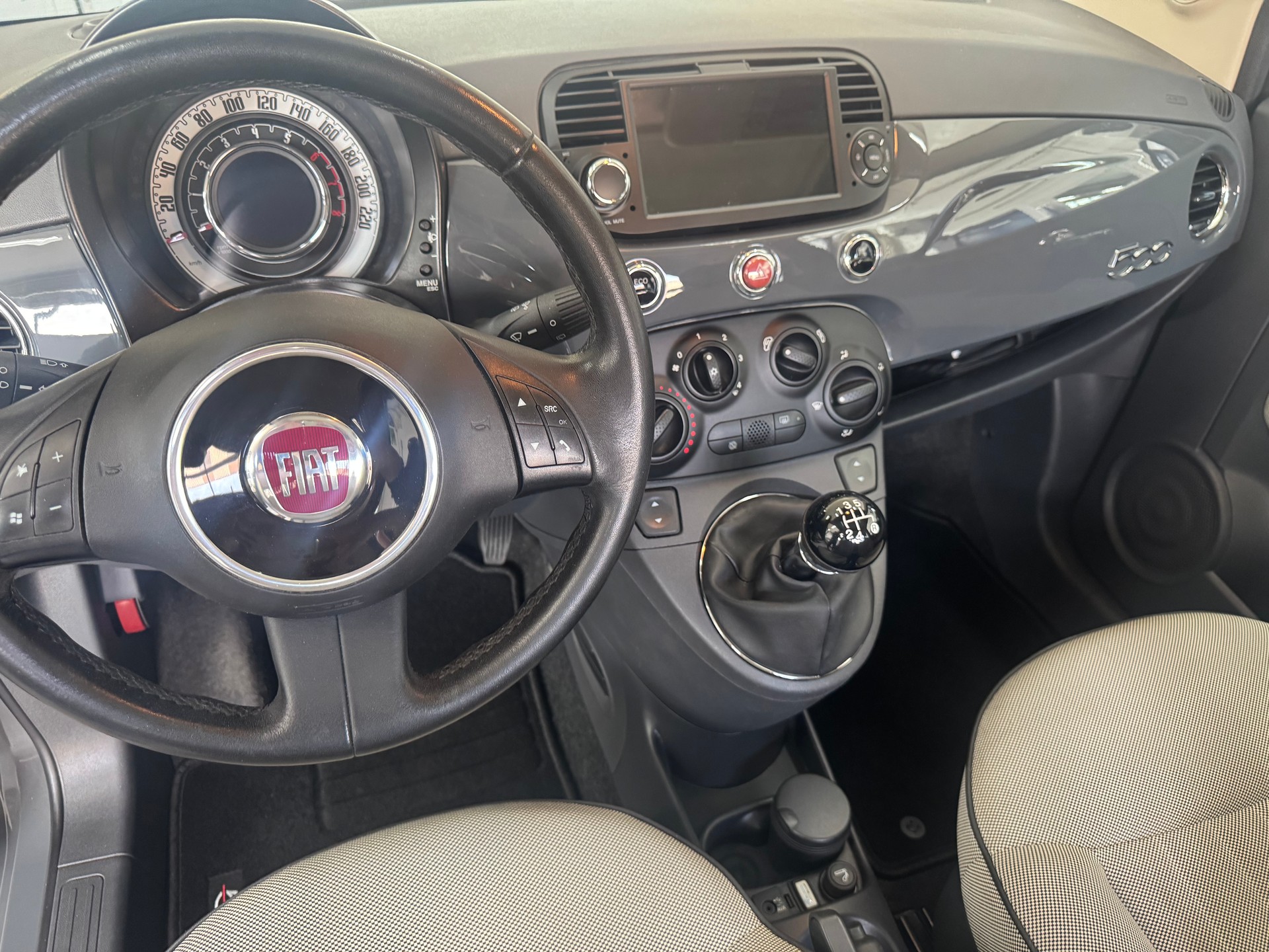 FIAT 500 0.9 Twinair Turbo Lounge-showroom-element-3