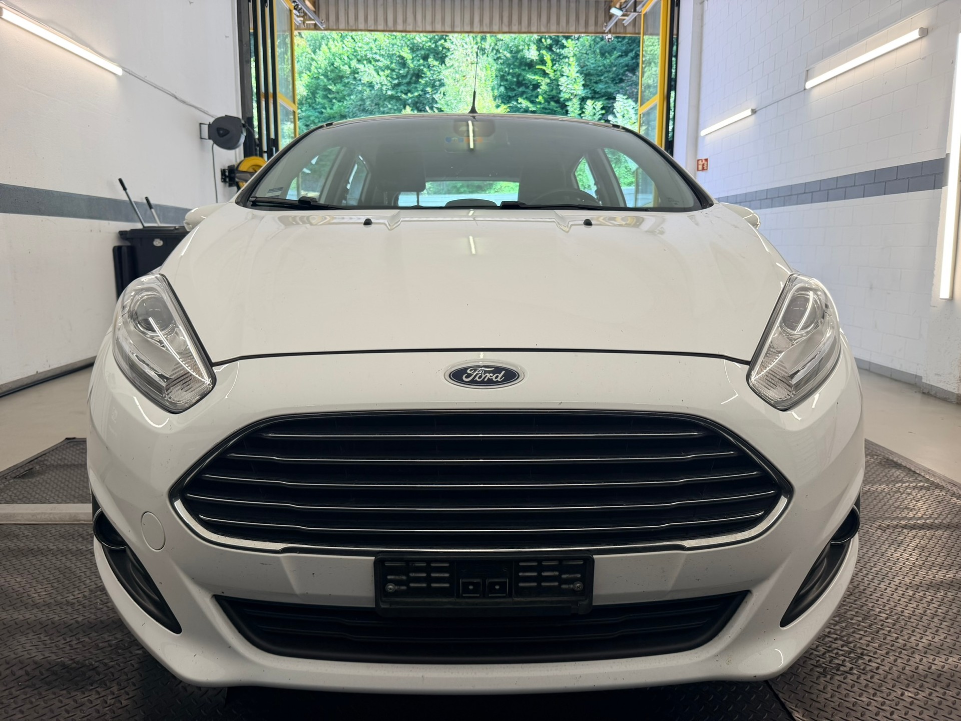 FORD Fiesta 1.0 SCTi Energy Edition PowerShift-showroom-element-1