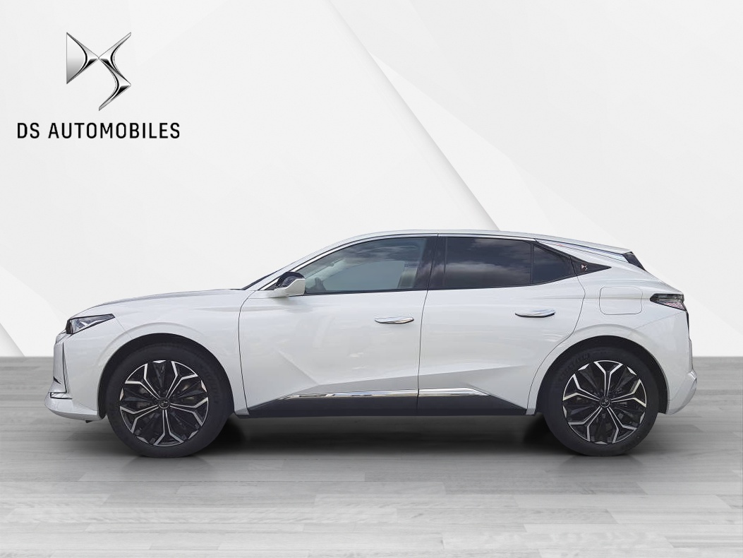 DS AUTOMOBILES DS4 1.6 E-Tense Rivoli-showroom-element-2