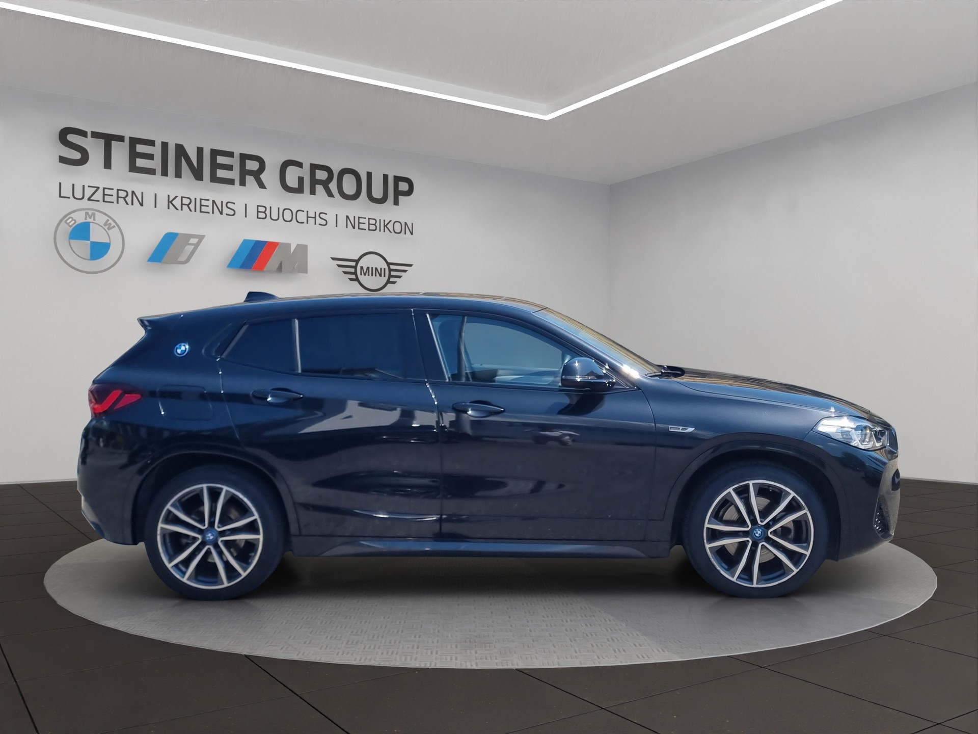 BMW X2 xDrive 25e M Sport Steptronic-image-4