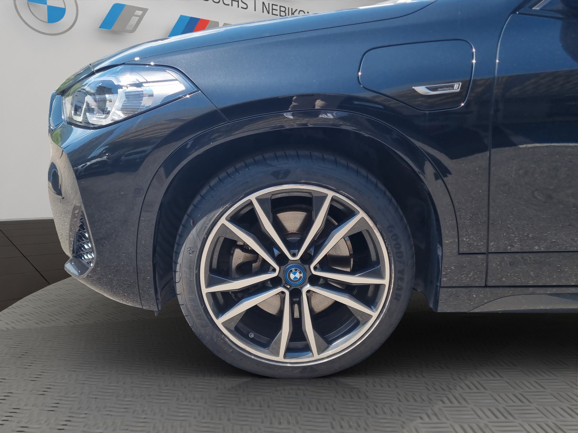 BMW X2 xDrive 25e M Sport Steptronic-image-9