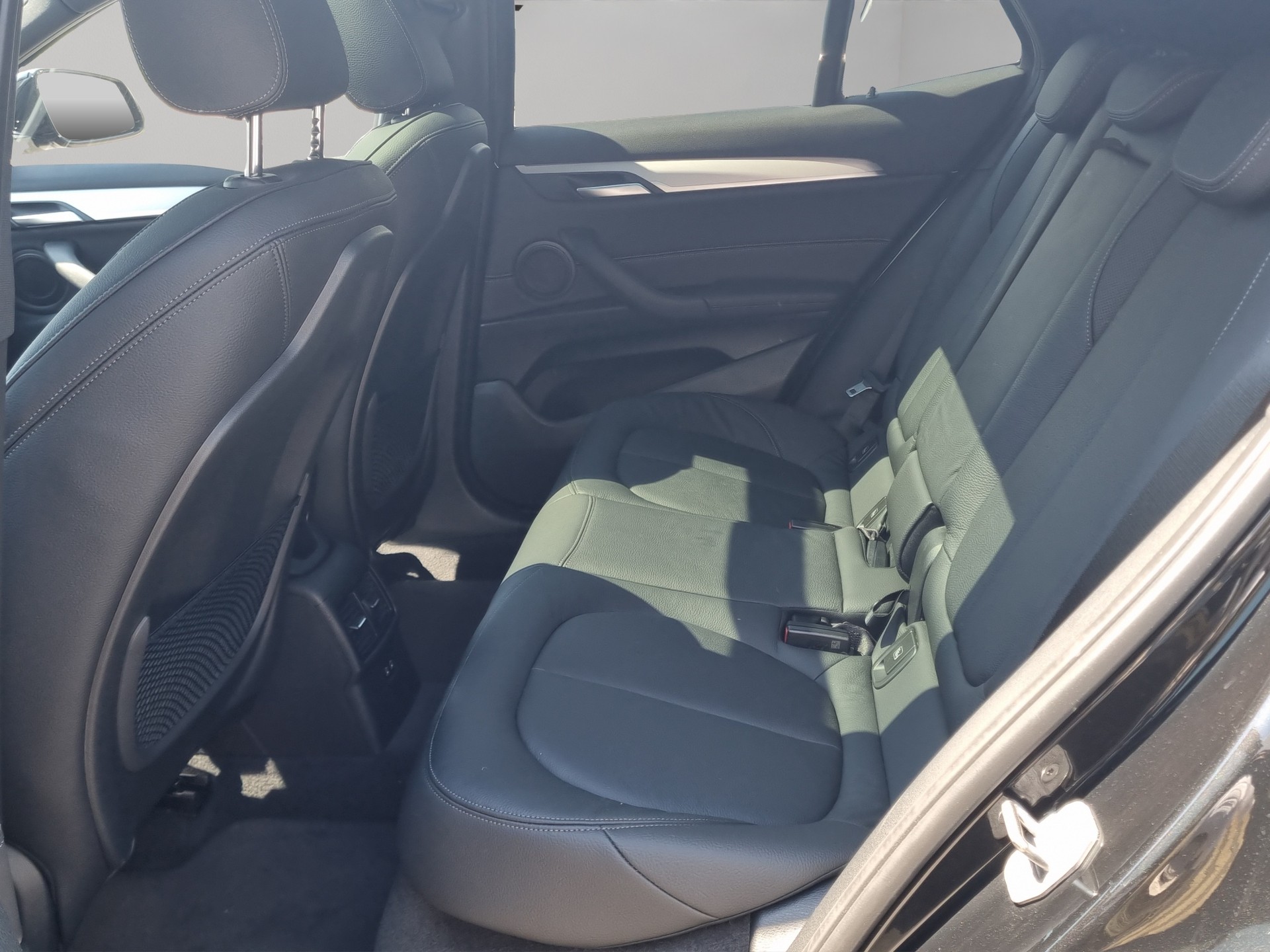 BMW X2 xDrive 25e M Sport Steptronic-image-19
