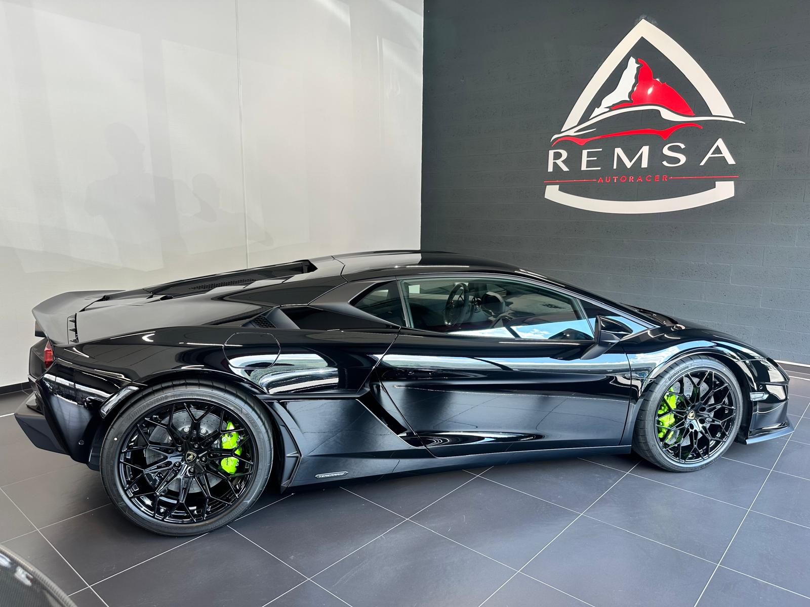 LAMBORGHINI Temerario HPEV-image-3