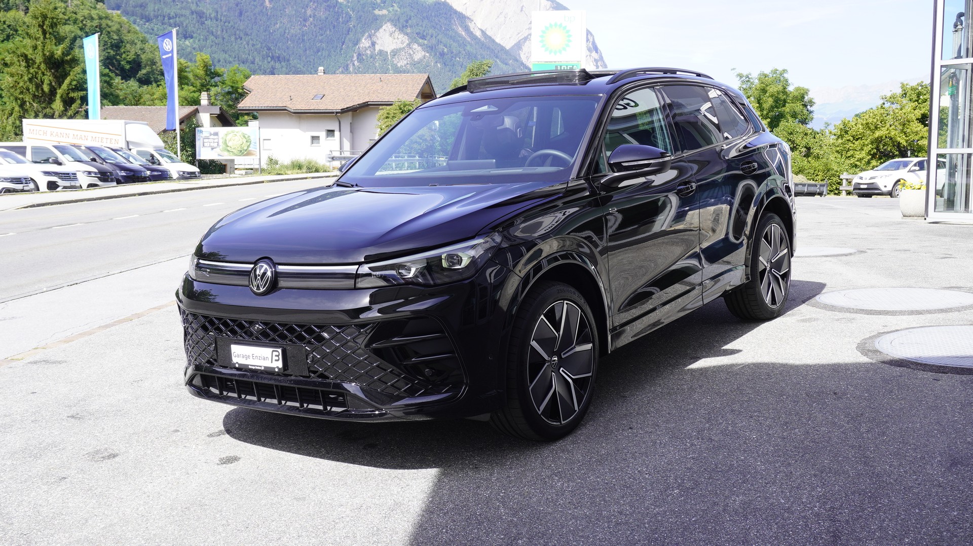 VW Tiguan 2.0 TSI United DSG 4Motion-image-14
