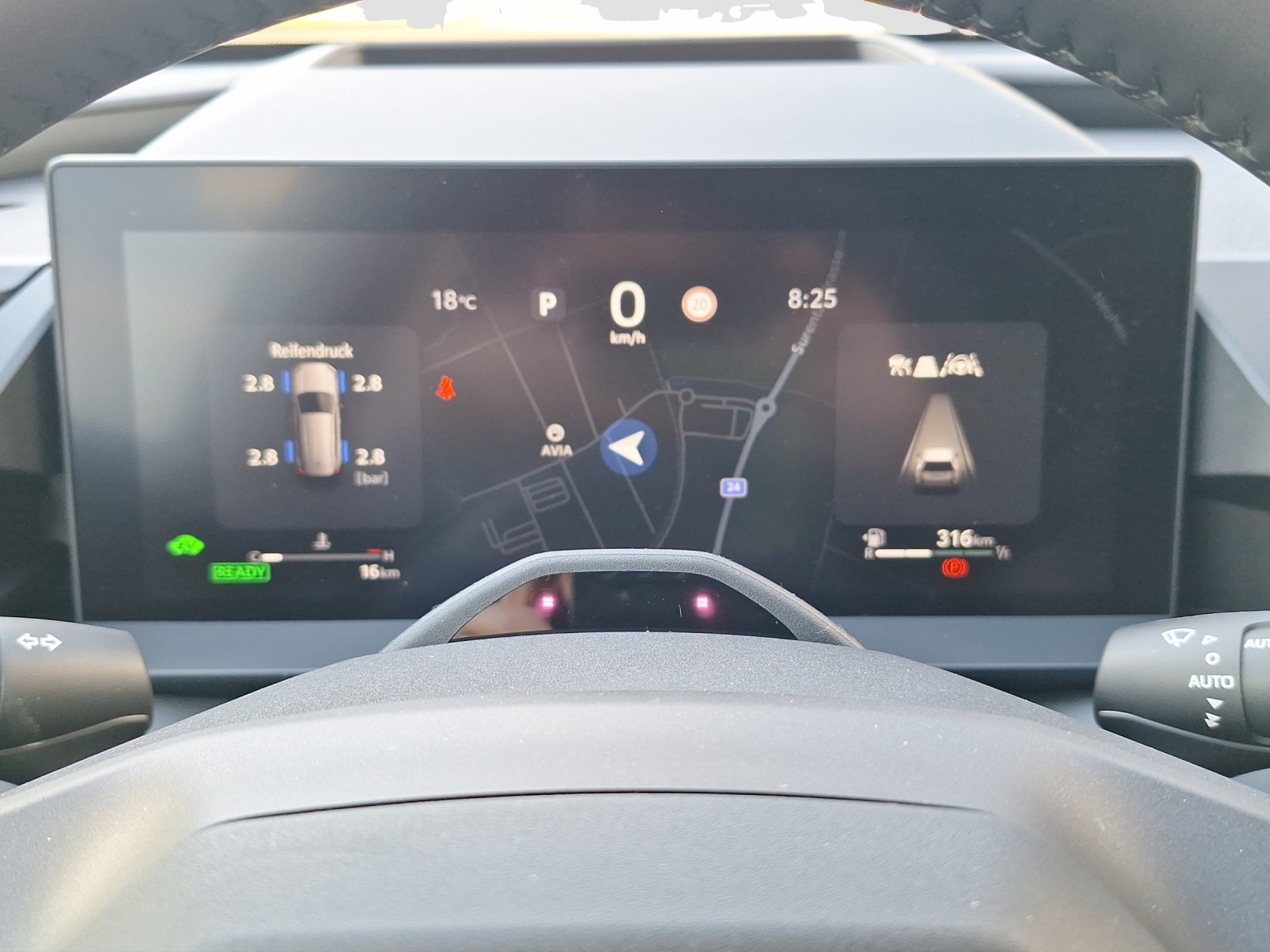 TOYOTA RAV4 2.5 HEV Style-image-14