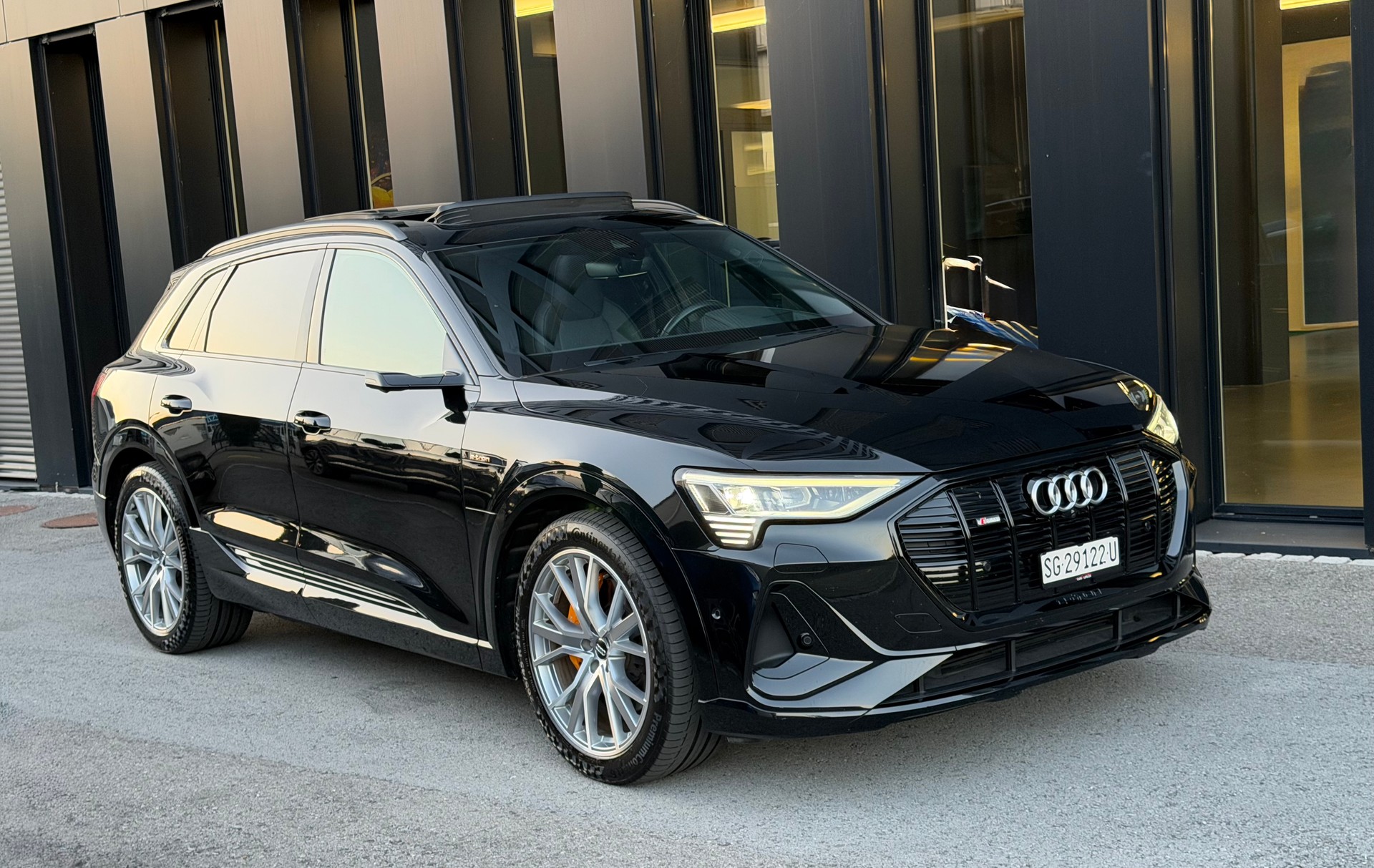AUDI e-tron 55 S Line quattro♦️8 Jahre Garantie auf Batterie*Topausstattung♦️-image-7