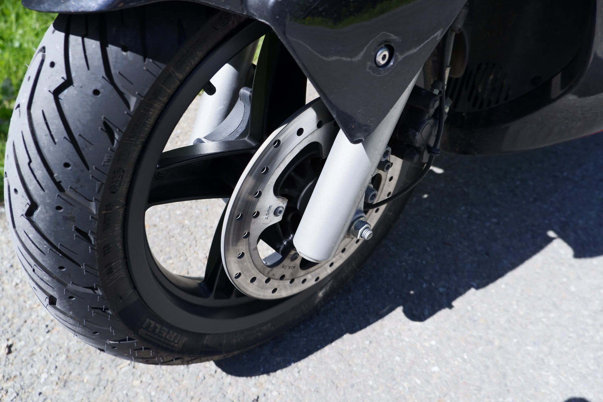 APRILIA SR Max 300-image-3